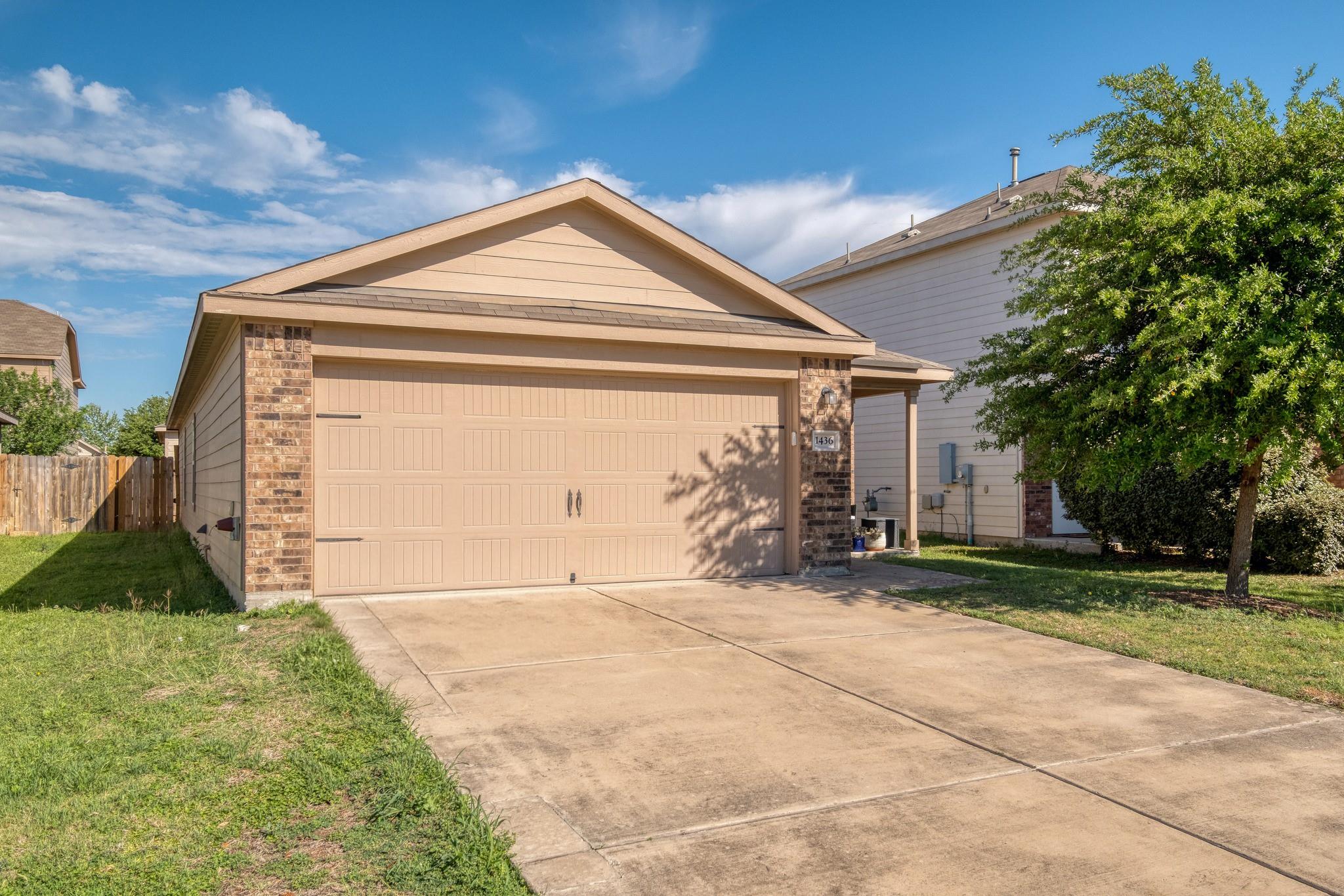 1436 Breanna Ln, Kyle, TX 78640