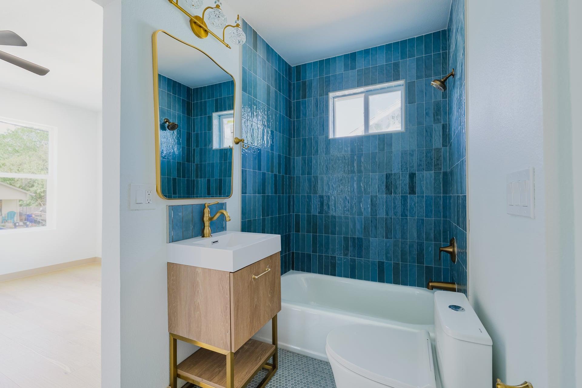 1905 E 21 St, Austin, TX 78722