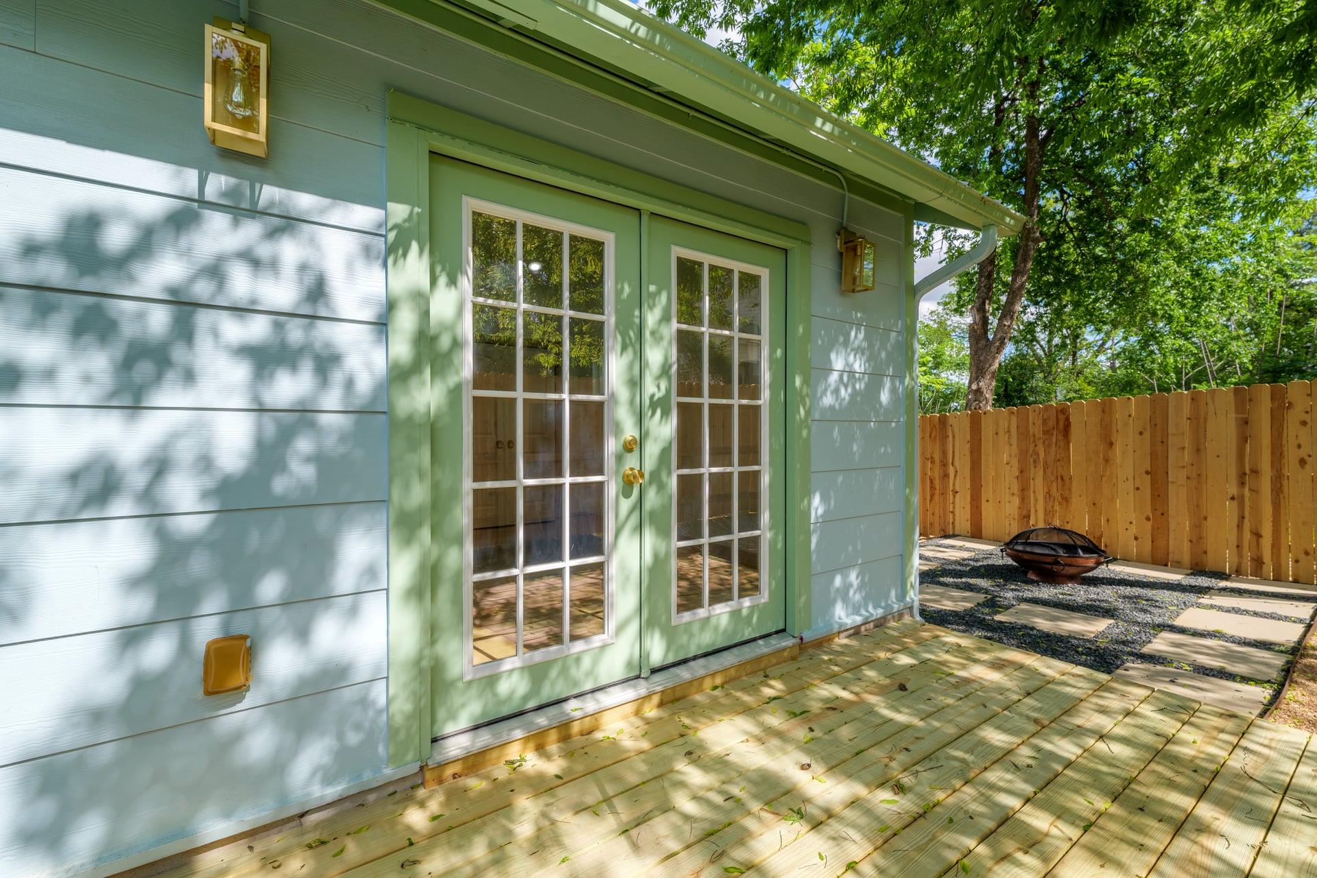 1905 E 21 St, Austin, TX 78722