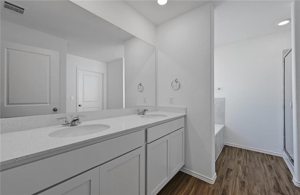 10725 Steinbeck Dr, Austin, TX 78747