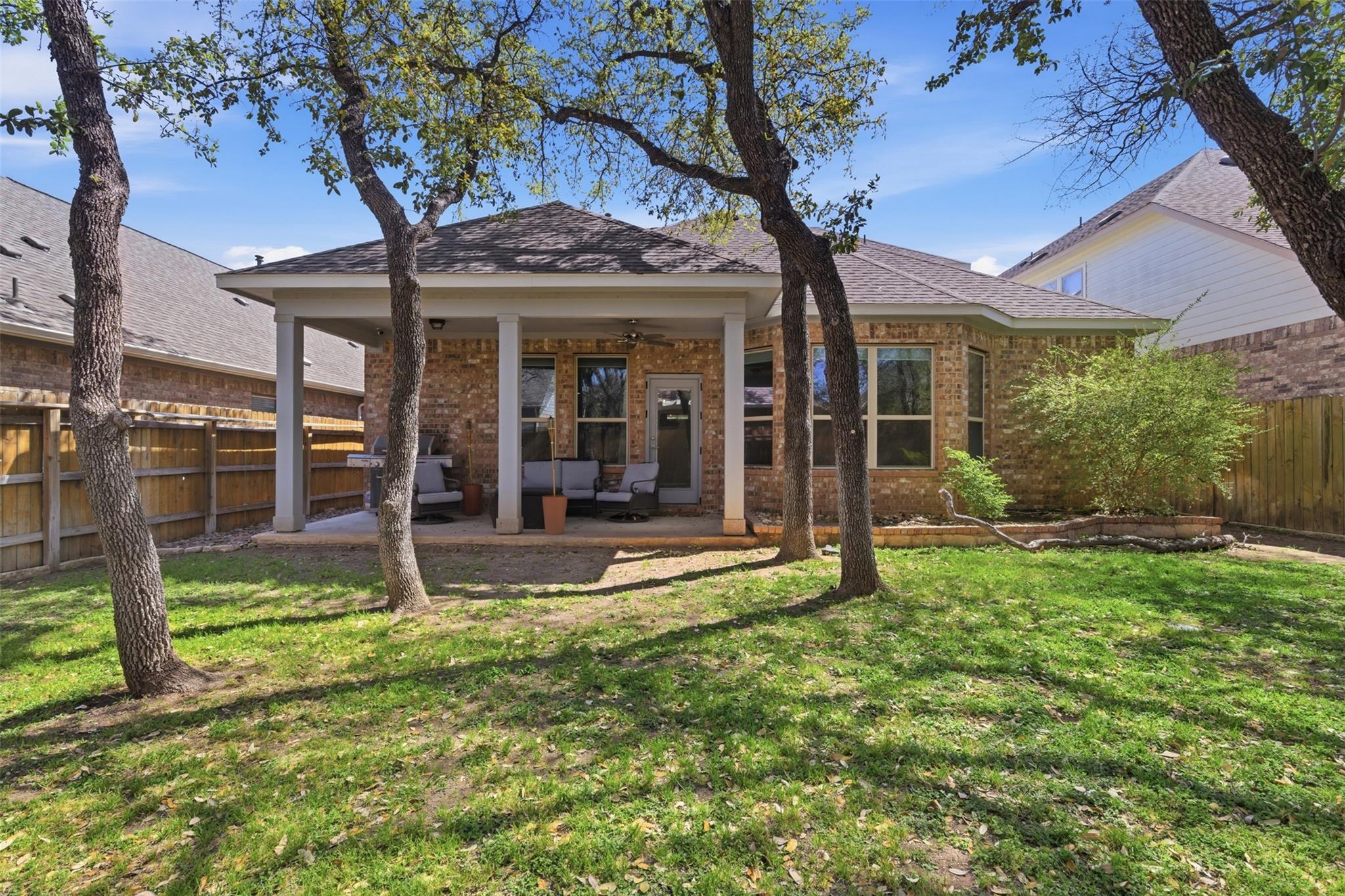 170 Rosling Dr, Buda, TX 78610