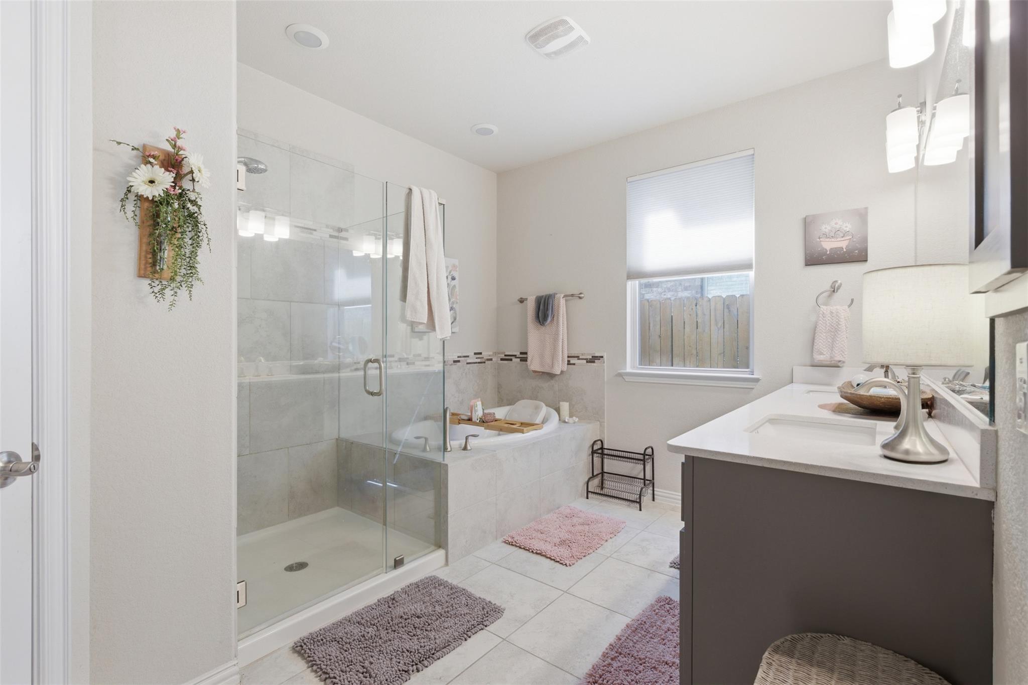 170 Rosling Dr, Buda, TX 78610