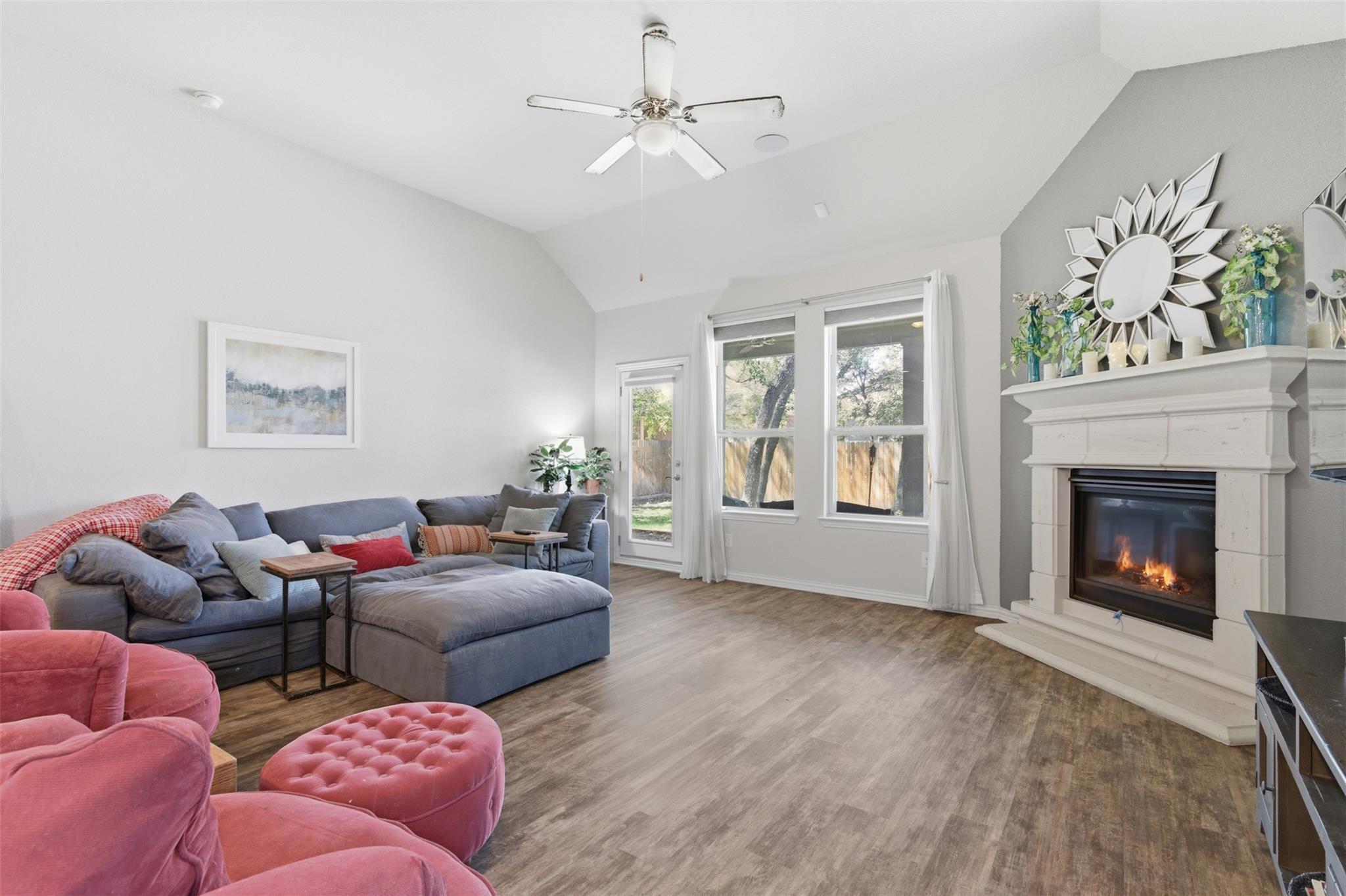 170 Rosling Dr, Buda, TX 78610