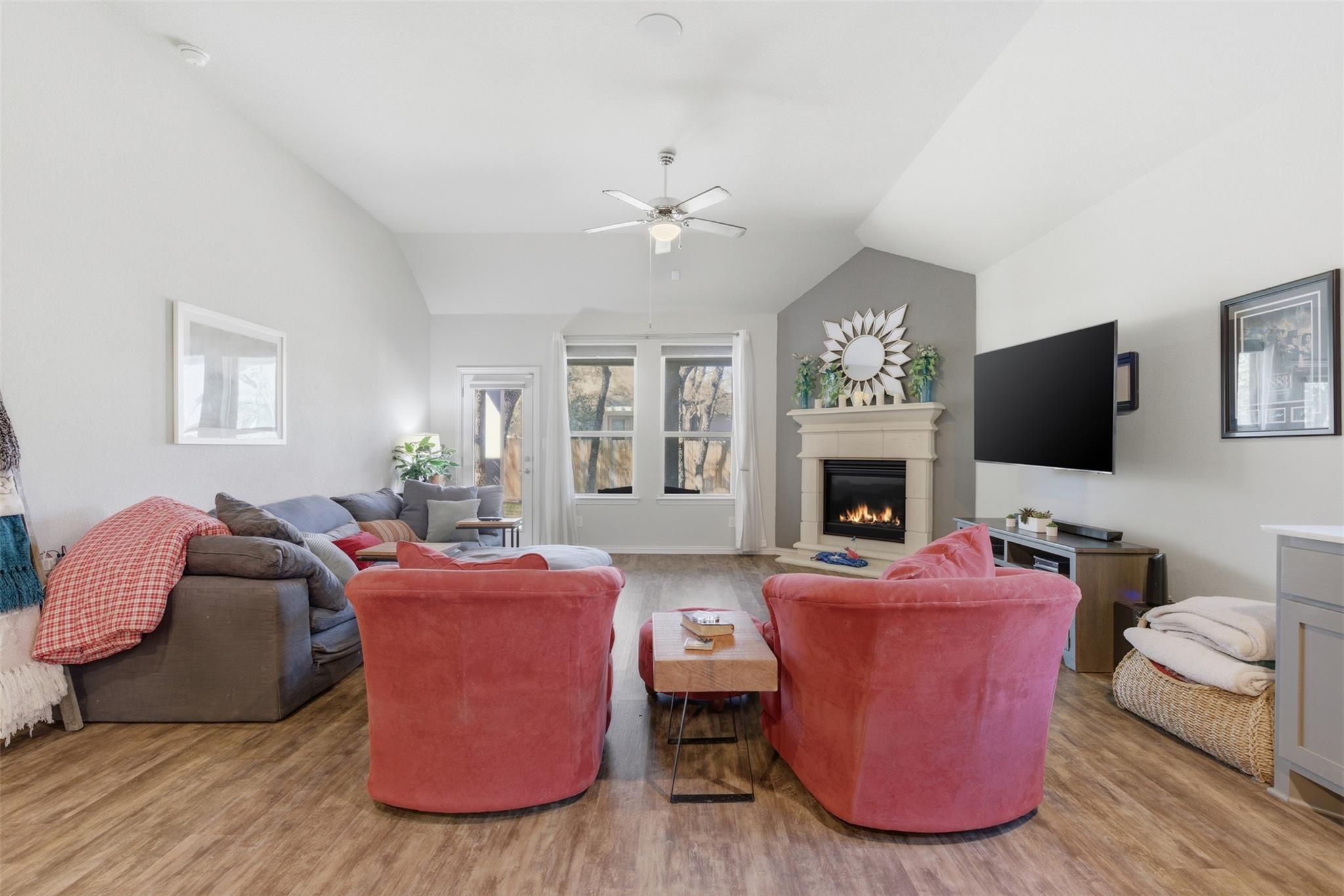 170 Rosling Dr, Buda, TX 78610