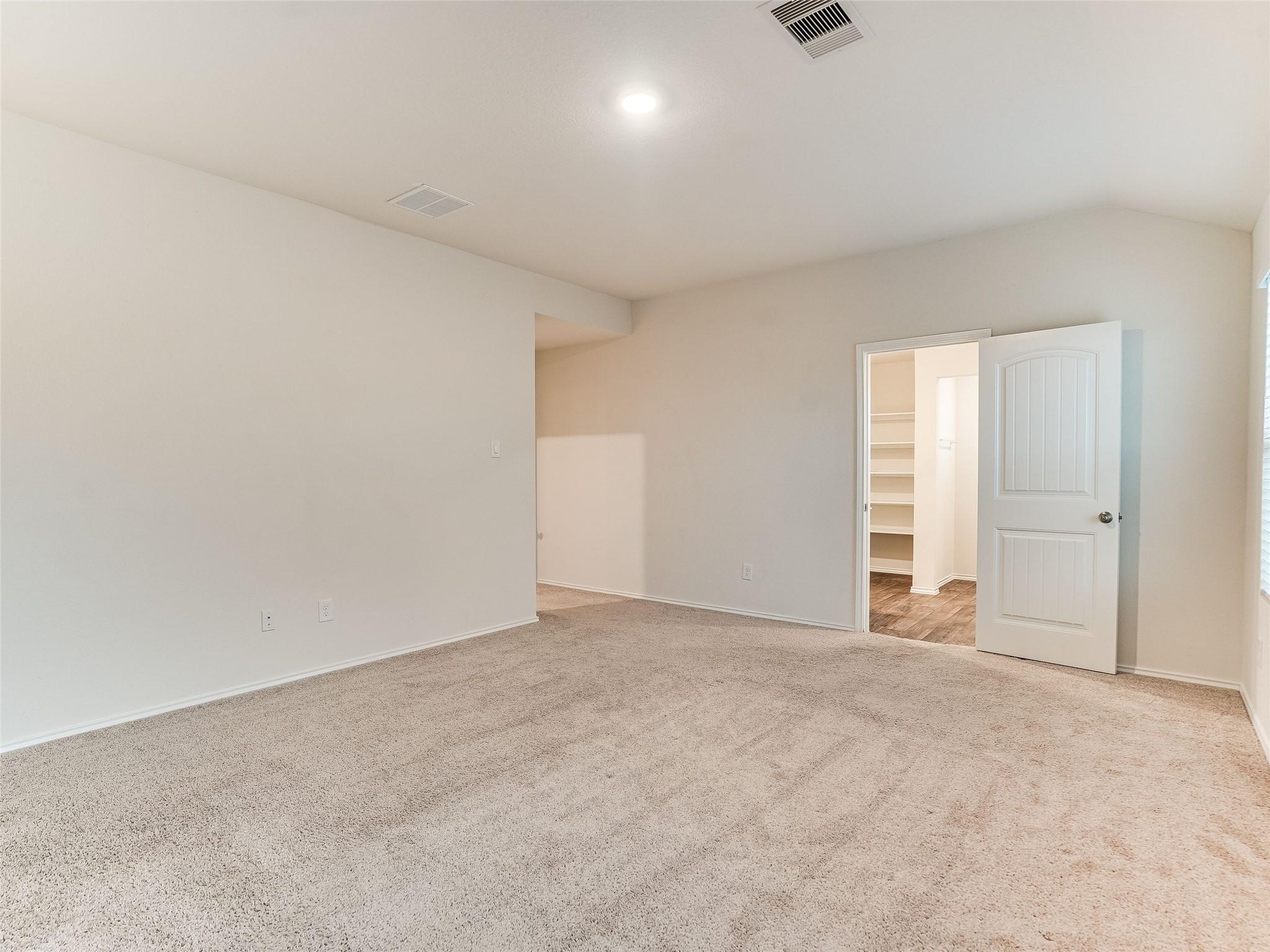 383 Sickle Loop, Kyle, TX 78640