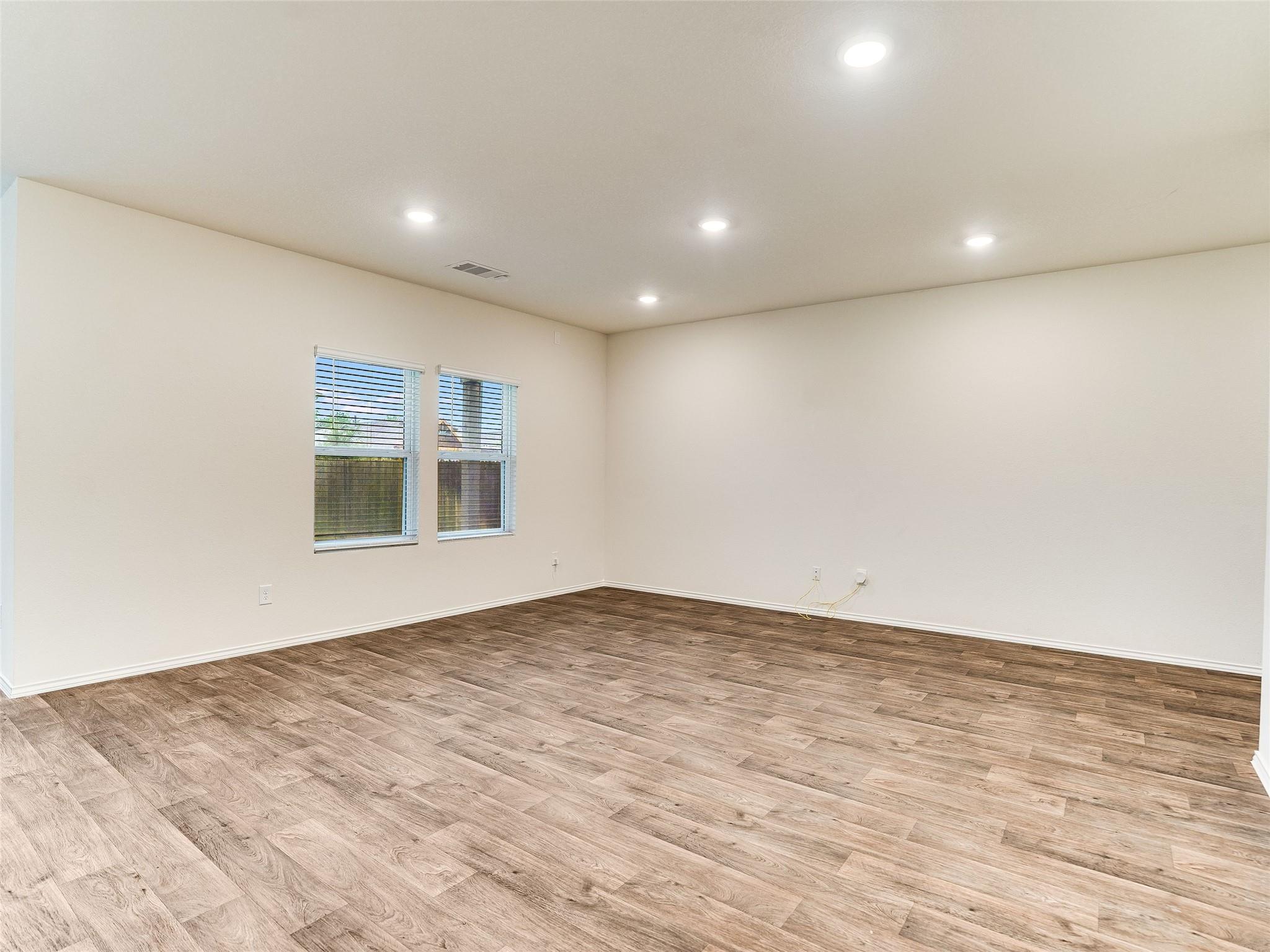 383 Sickle Loop, Kyle, TX 78640