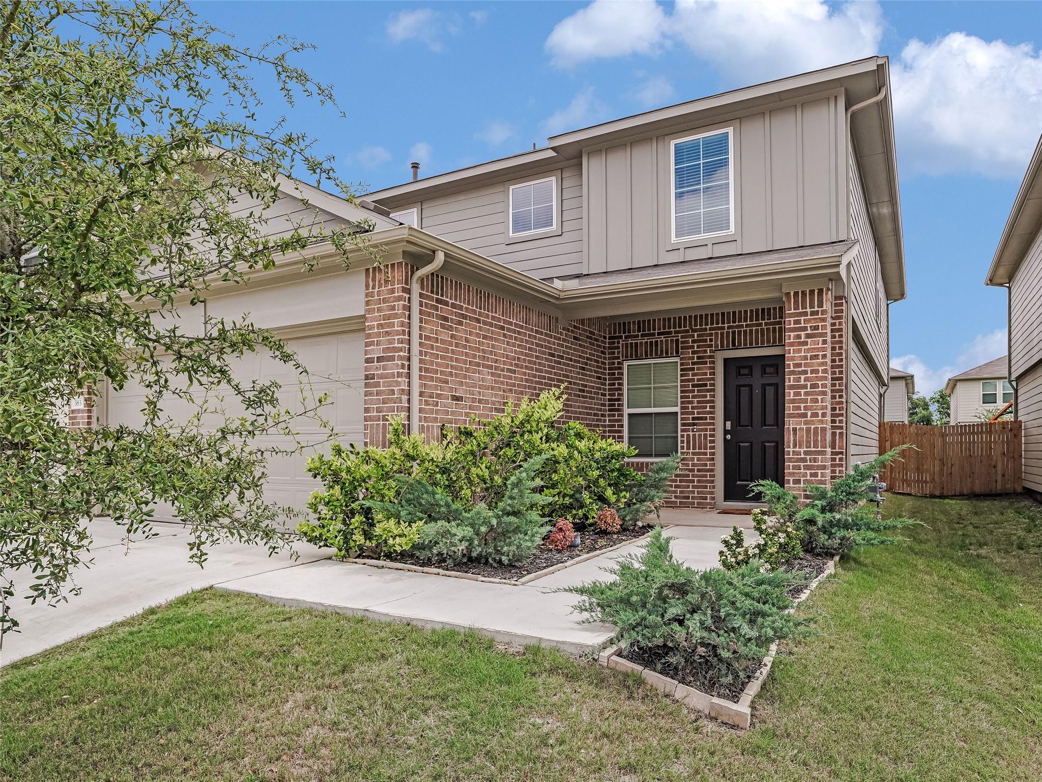 383 Sickle Loop, Kyle, TX 78640