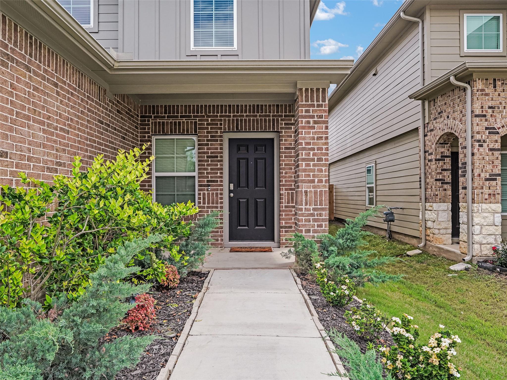 383 Sickle Loop, Kyle, TX 78640