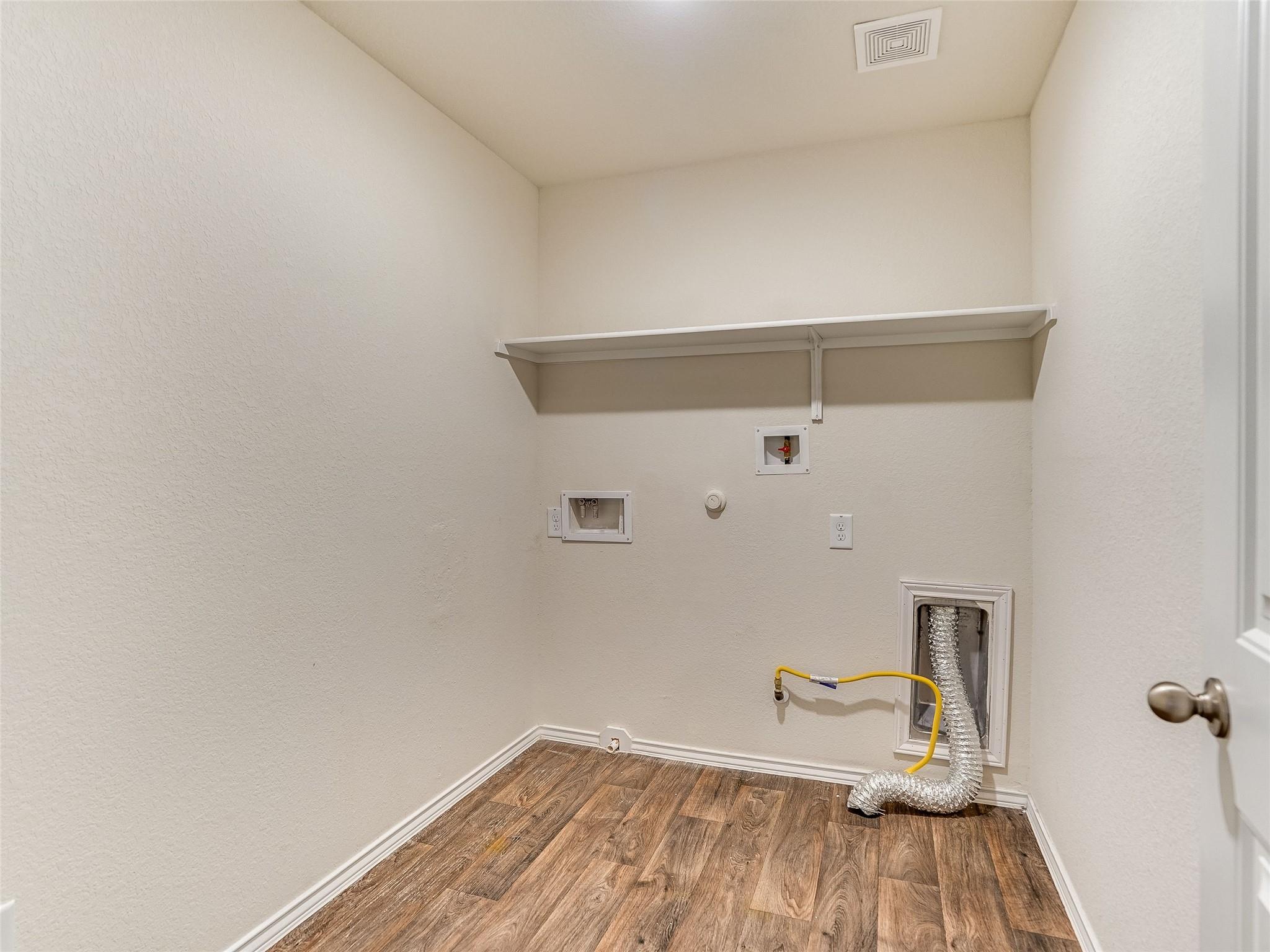 383 Sickle Loop, Kyle, TX 78640