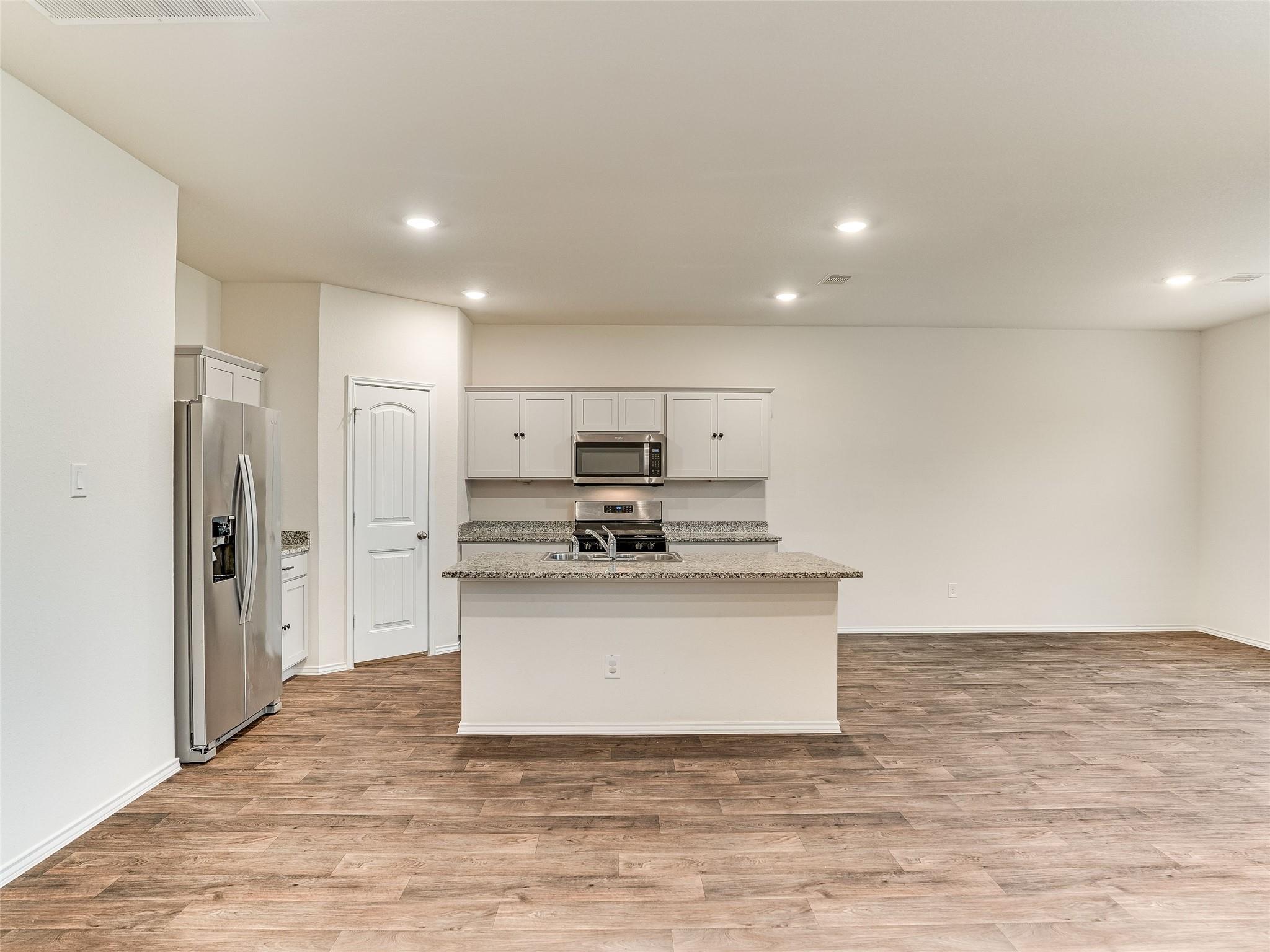 383 Sickle Loop, Kyle, TX 78640