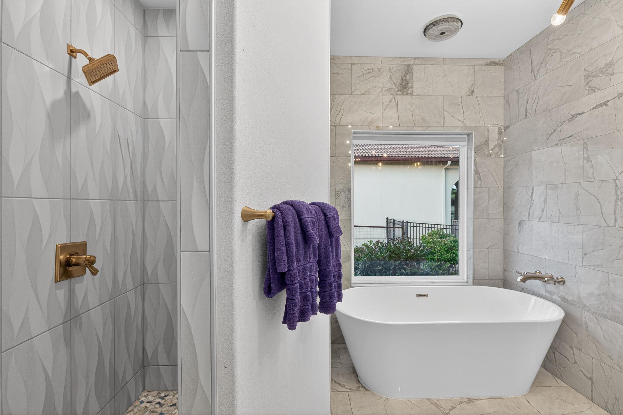 909 Belaire Dr, Granite Shoals, TX 78654