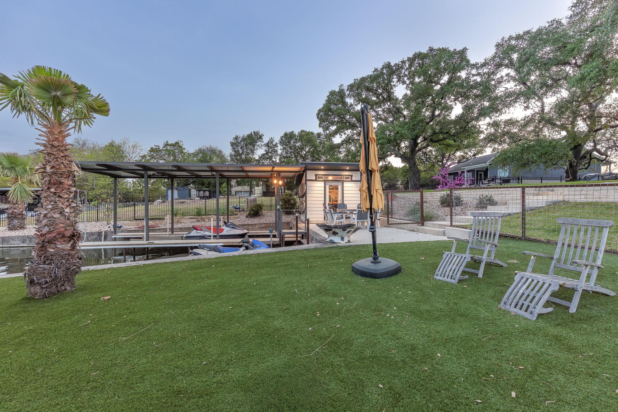 909 Belaire Dr, Granite Shoals, TX 78654