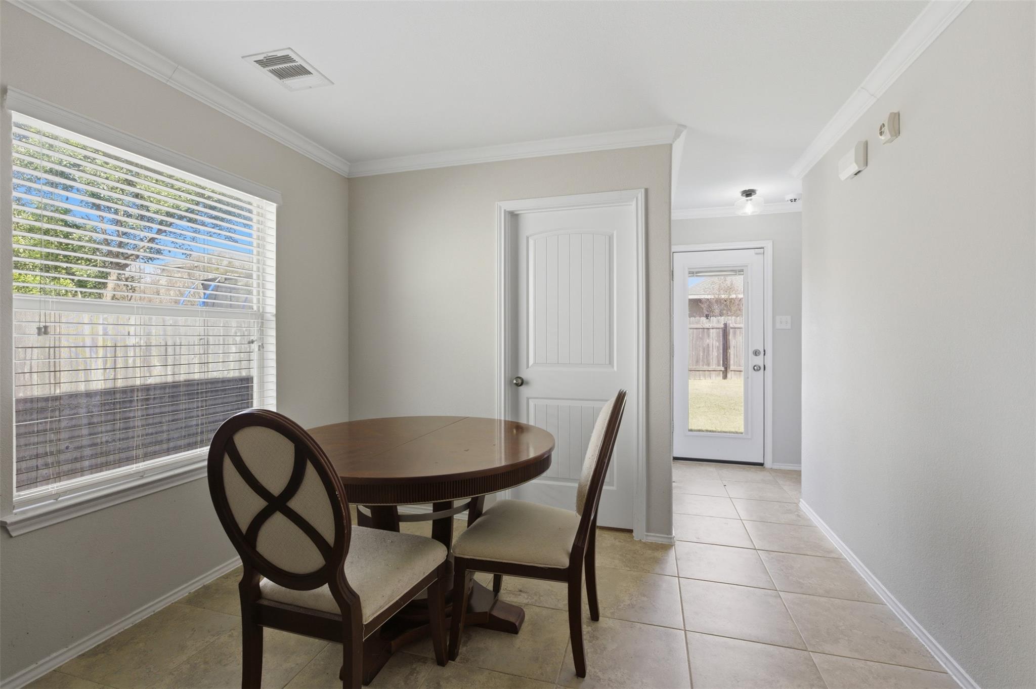 604 Mourning Dove Ln, Leander, TX 78641