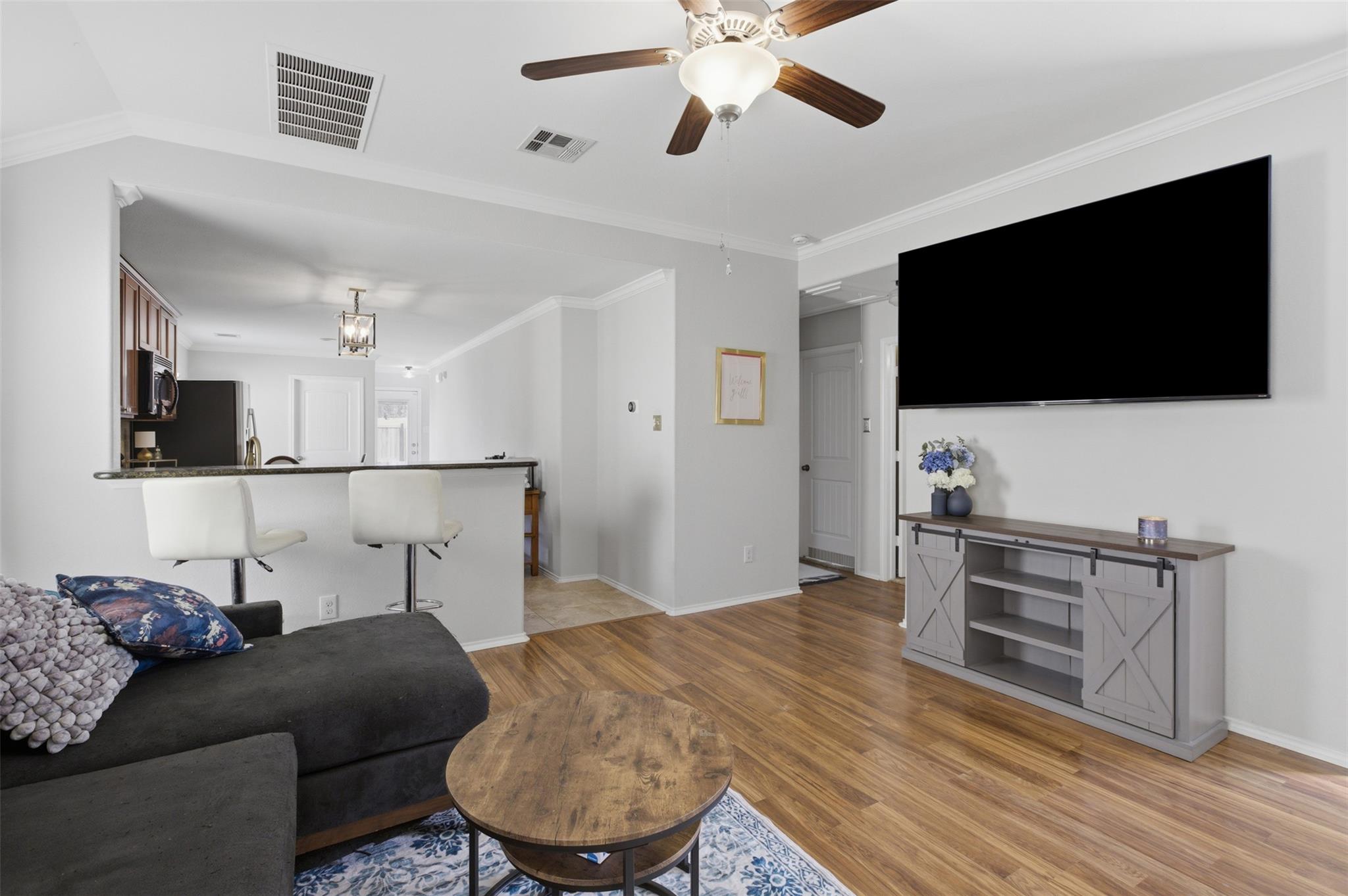 604 Mourning Dove Ln, Leander, TX 78641