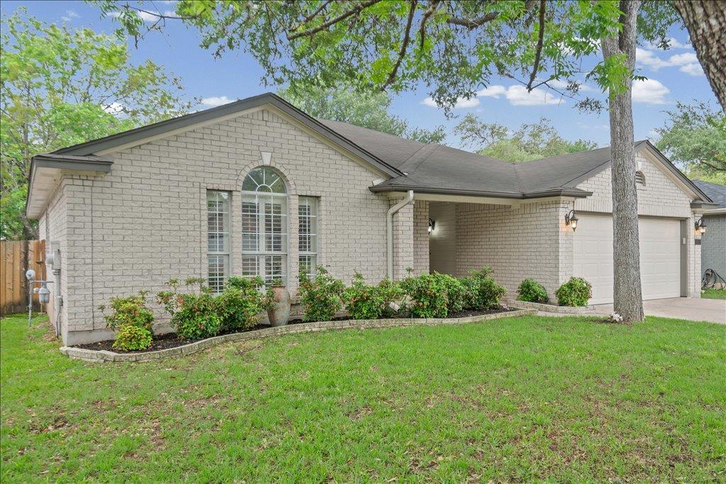 3205 Grasshopper Dr, Austin, TX 78748