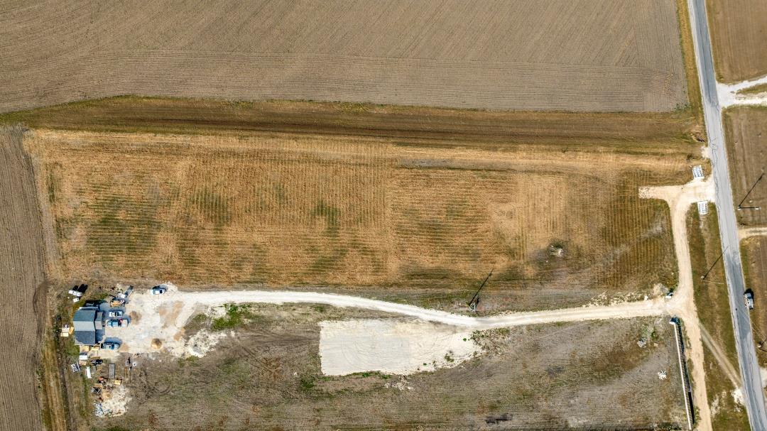 709 County Road 333, Granger, TX 76530