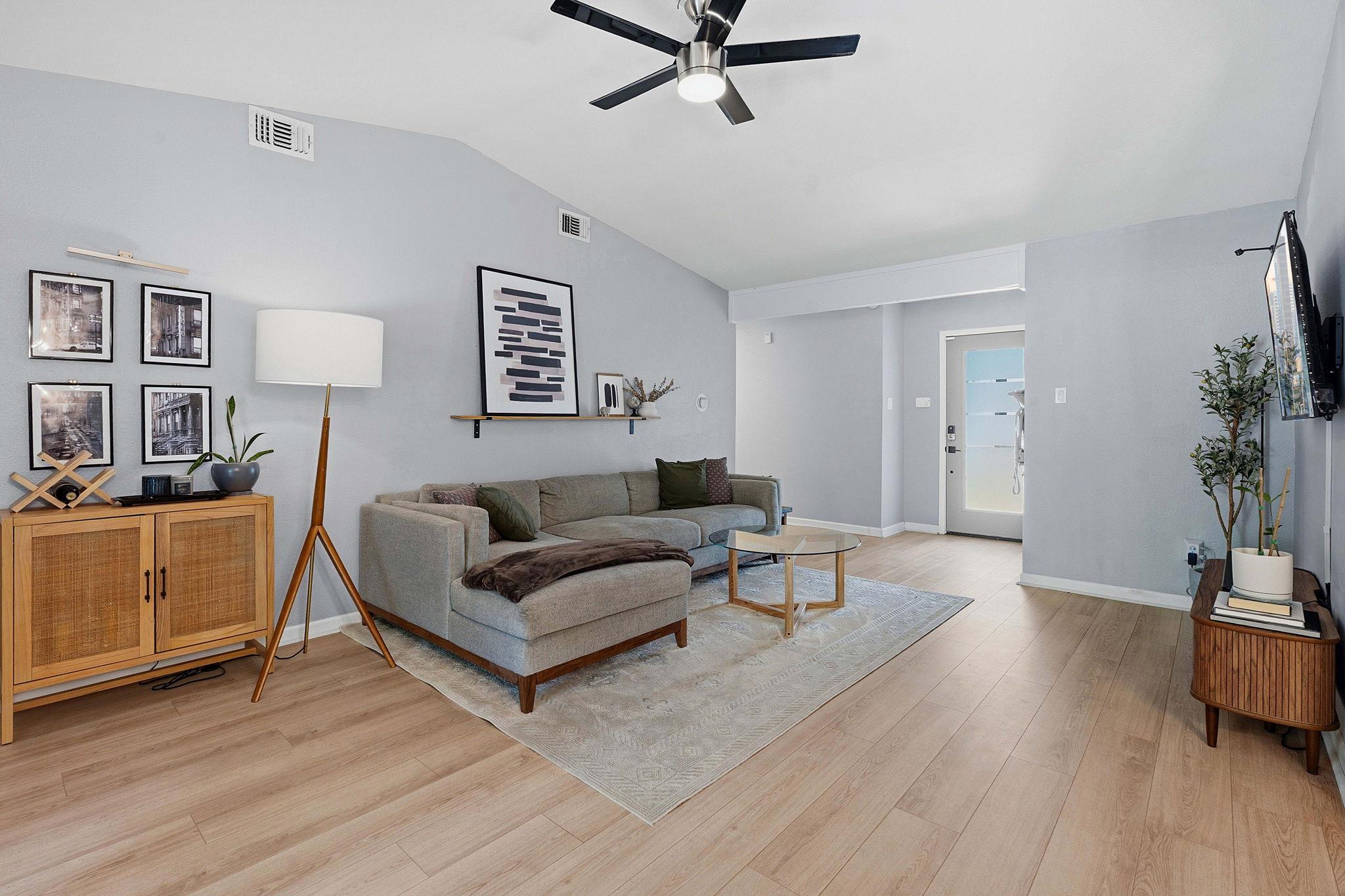 5804 Brook Valley Dr, Austin, TX 78724