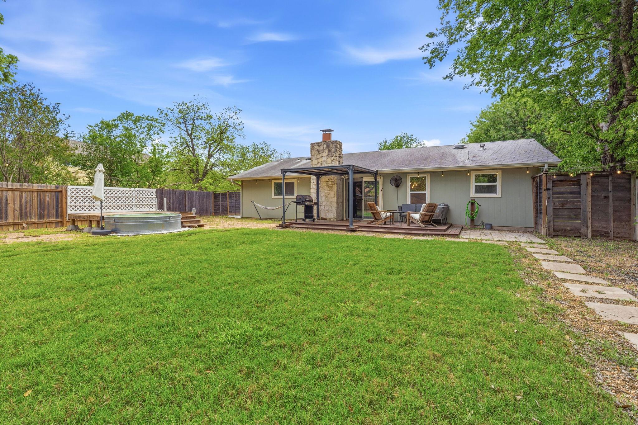 5804 Brook Valley Dr, Austin, TX 78724