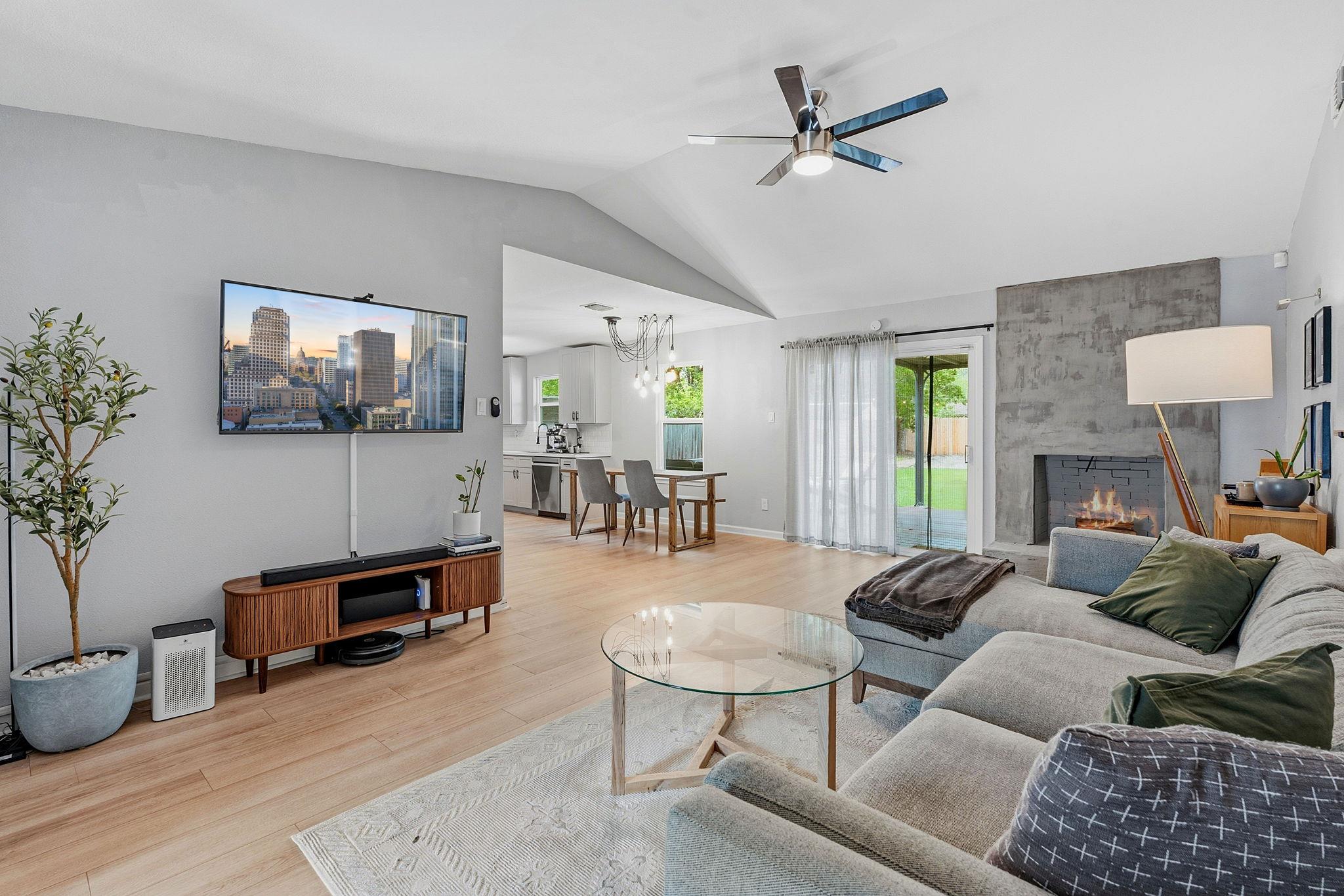 5804 Brook Valley Dr, Austin, TX 78724