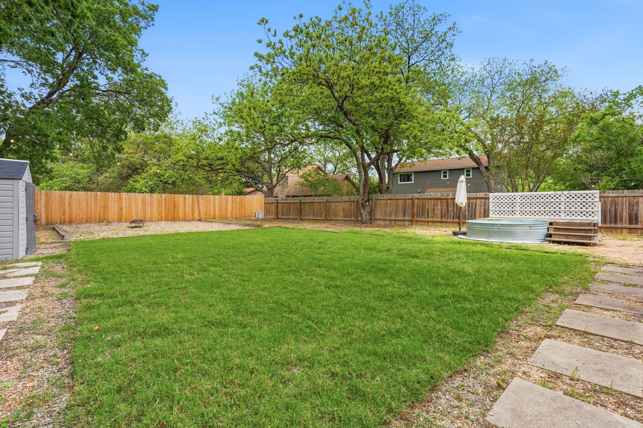 5804 Brook Valley Dr, Austin, TX 78724