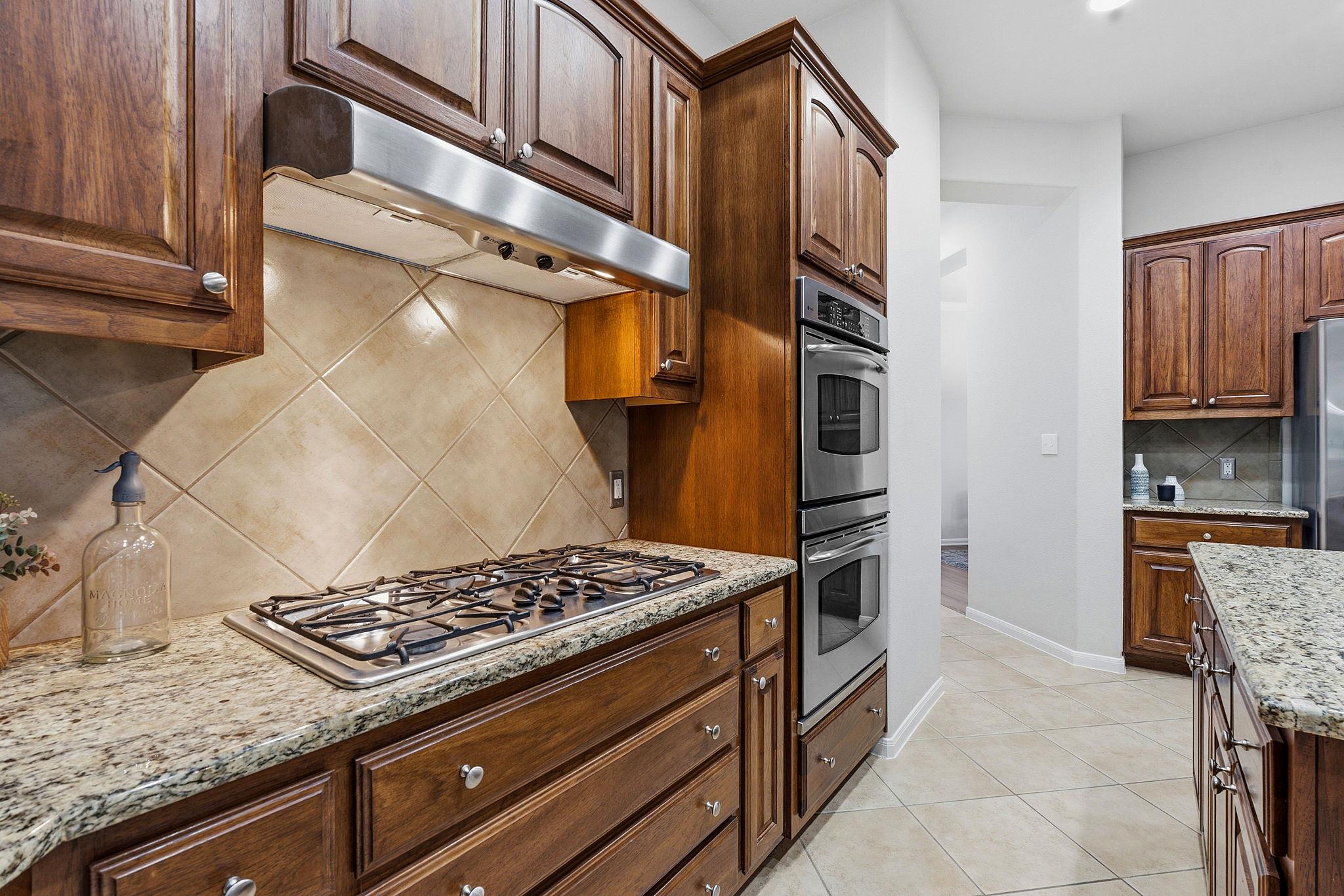 171 Brighton Ln Ln, Austin, TX 78737