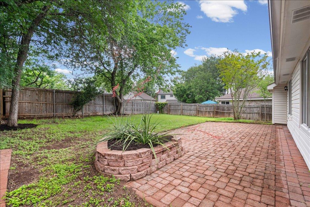 3003 Ammunition Dr, Austin, TX 78748