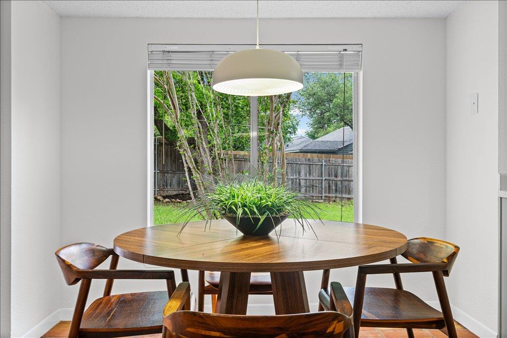 3003 Ammunition Dr, Austin, TX 78748