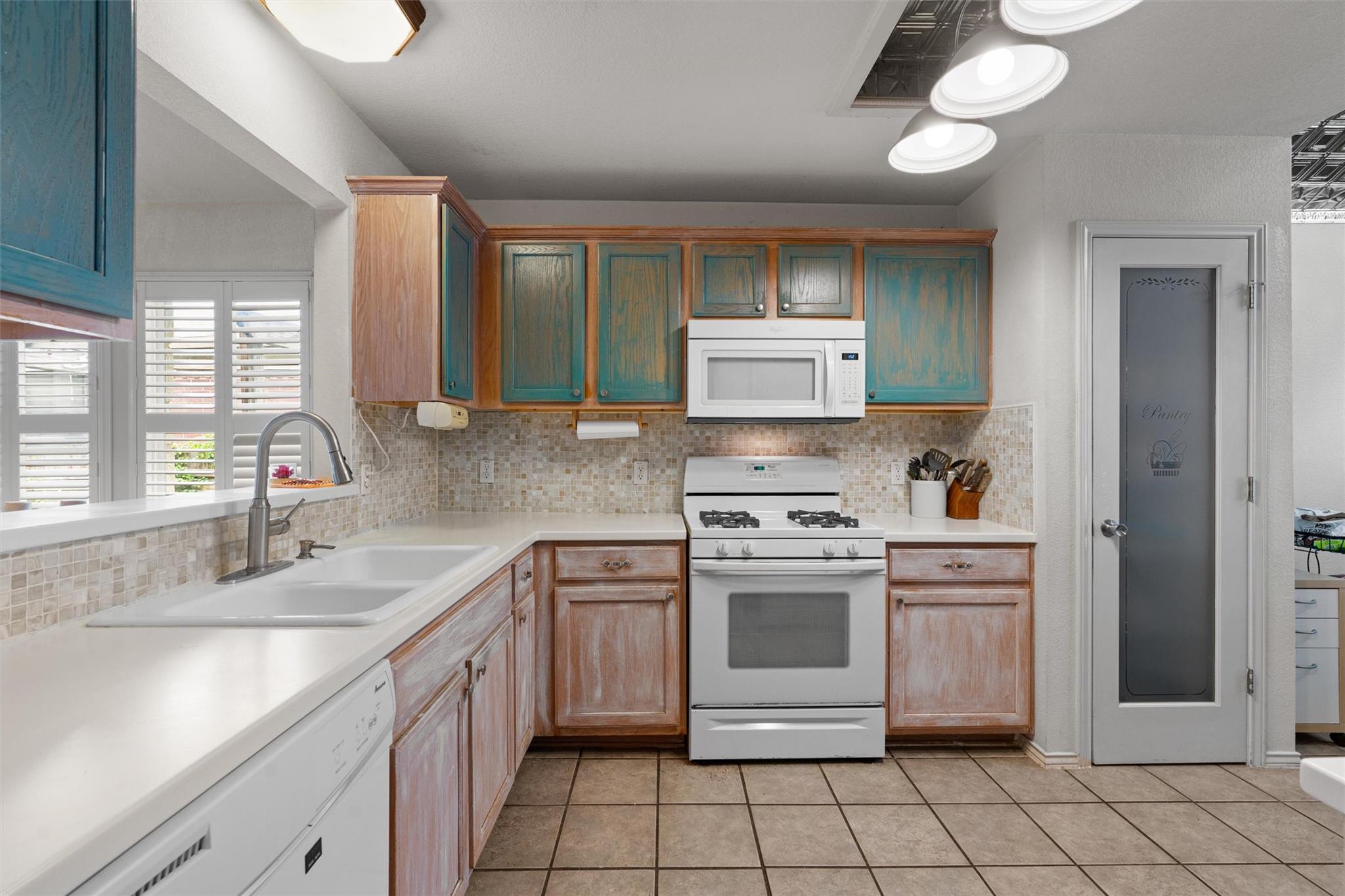 3848 Willie Mays Ln, Round Rock, TX 78665