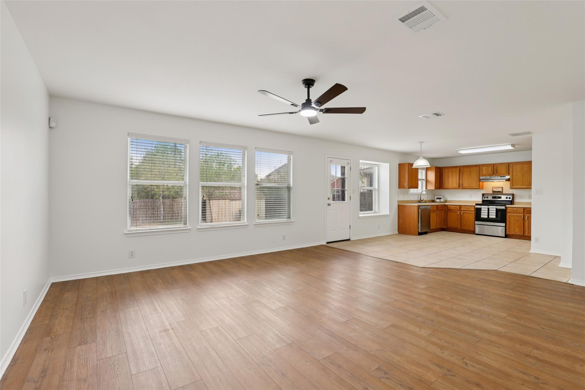 234 Val Verde Dr, New Braunfels, TX 78130