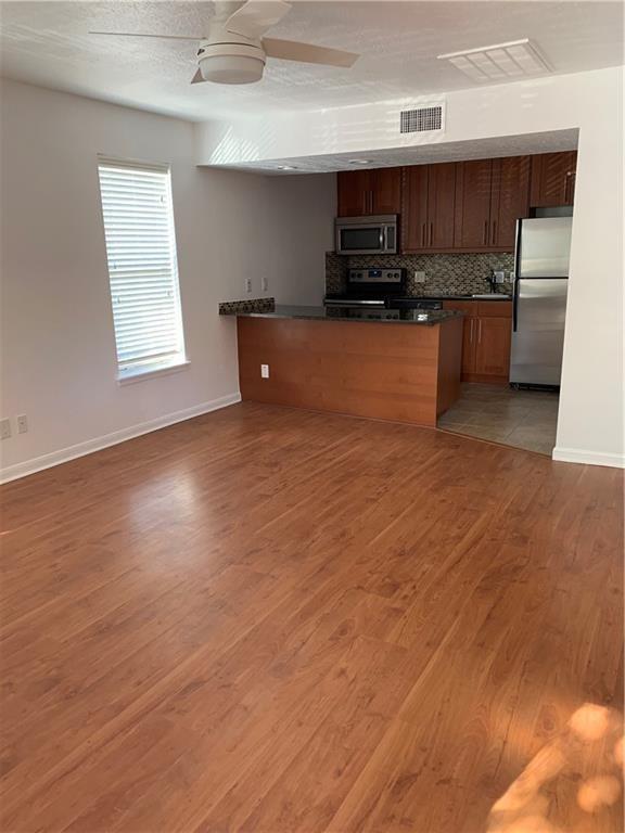 7685 Northcross Dr # 725, Austin, TX 78757