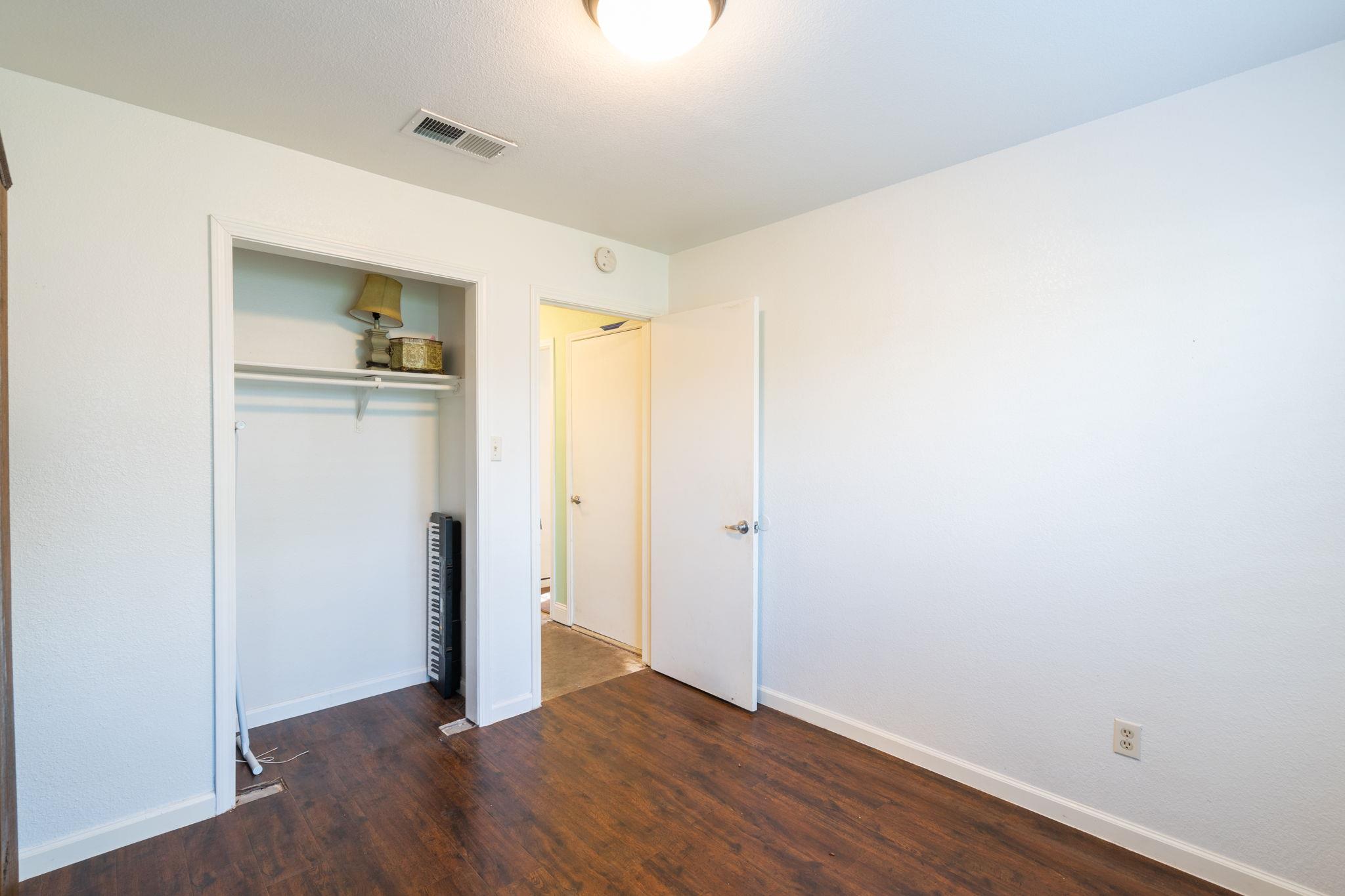 5611 Meadow Crst, Austin, TX 78744