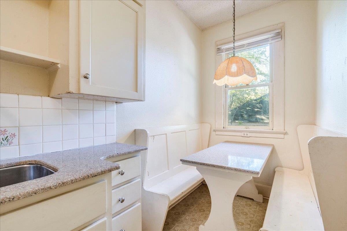 1103 W 22ND St # C, Austin, TX 78705