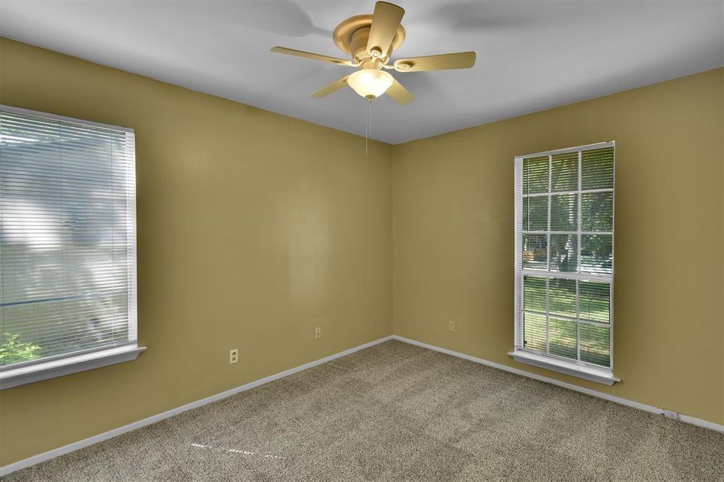 1902 Fair Oaks Dr, Austin, TX 78745