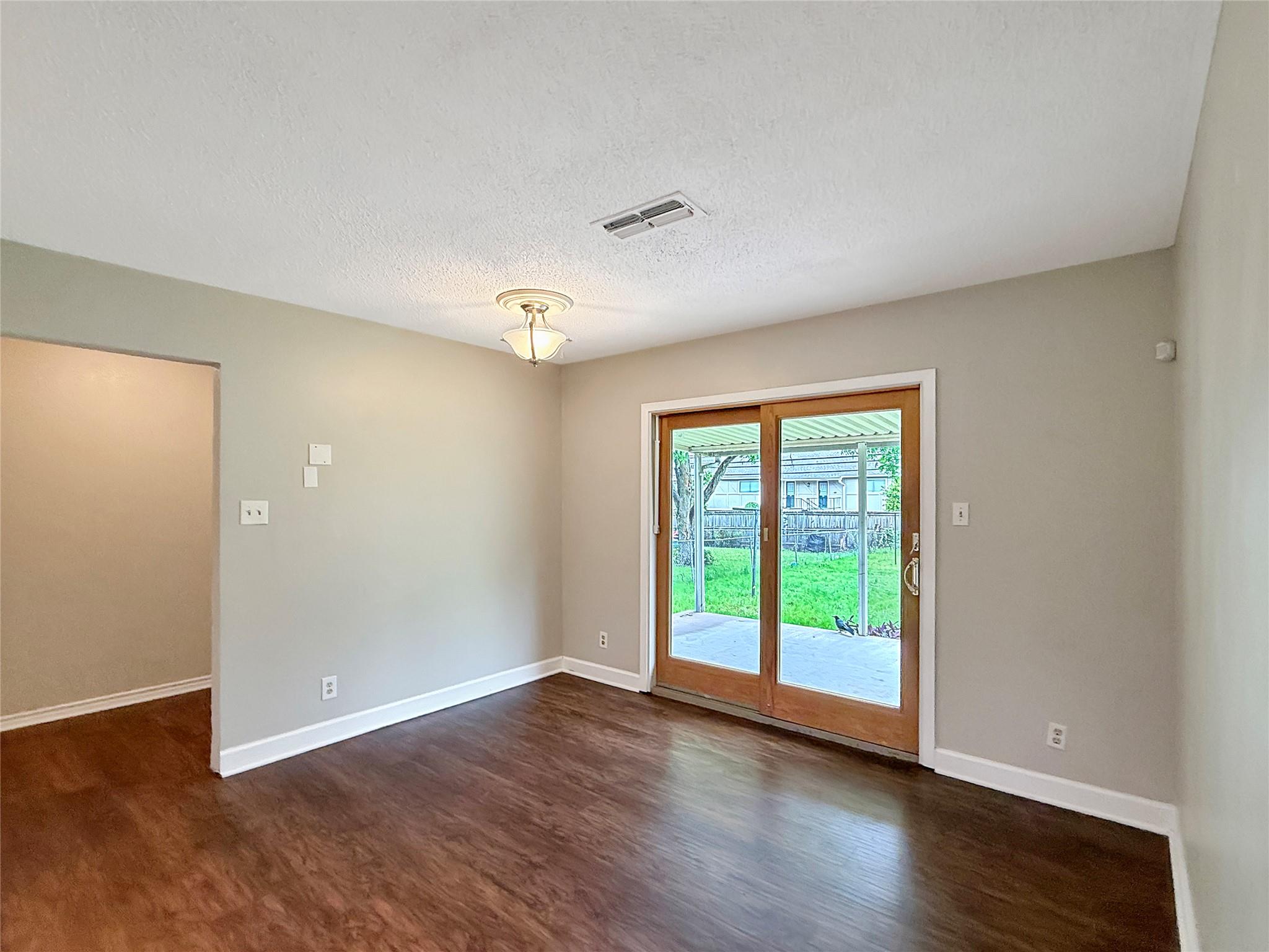 7611 Eastcrest Dr, Austin, TX 78752