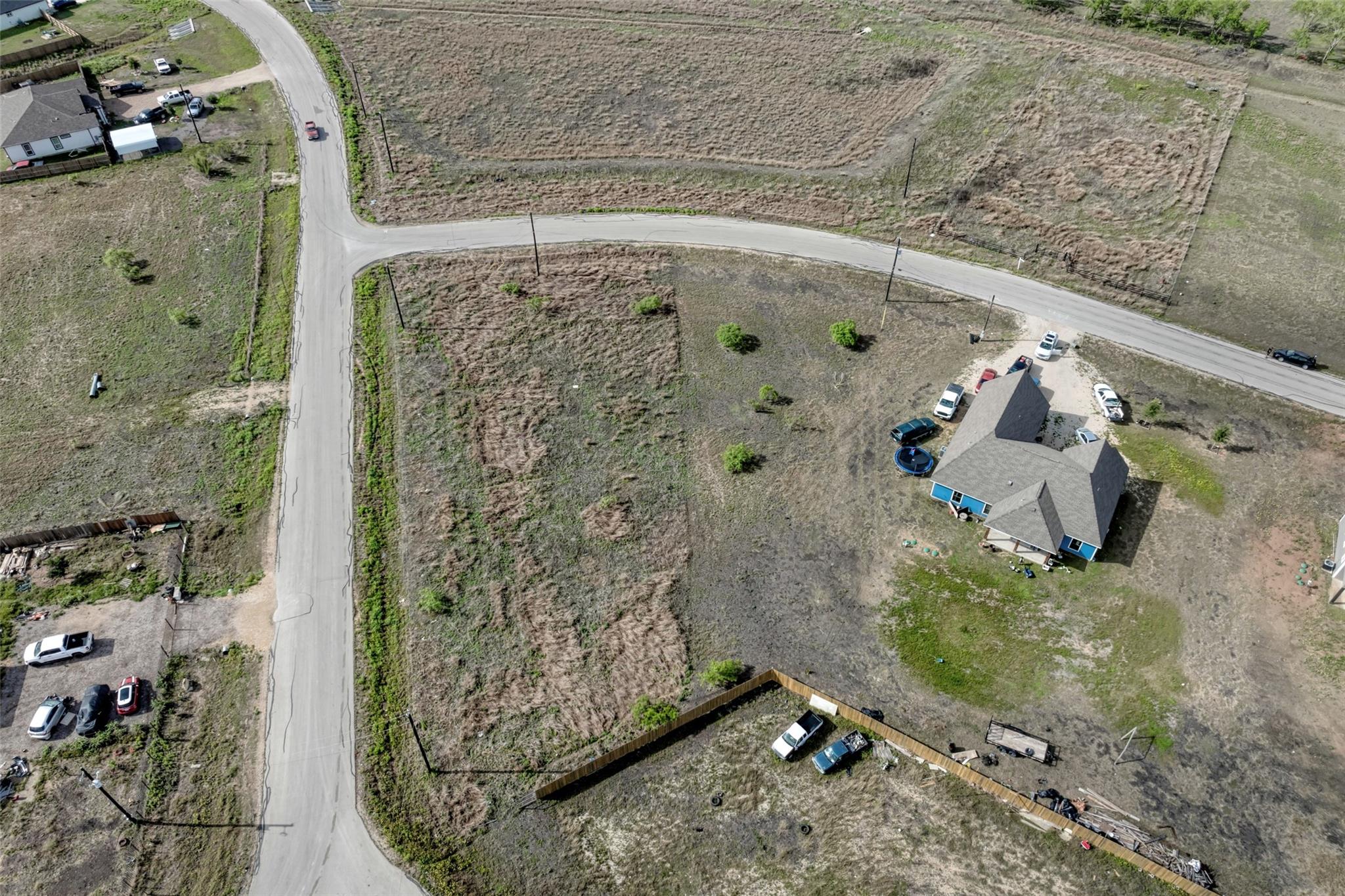 256 Bianca Cir, Del Valle, TX 78617