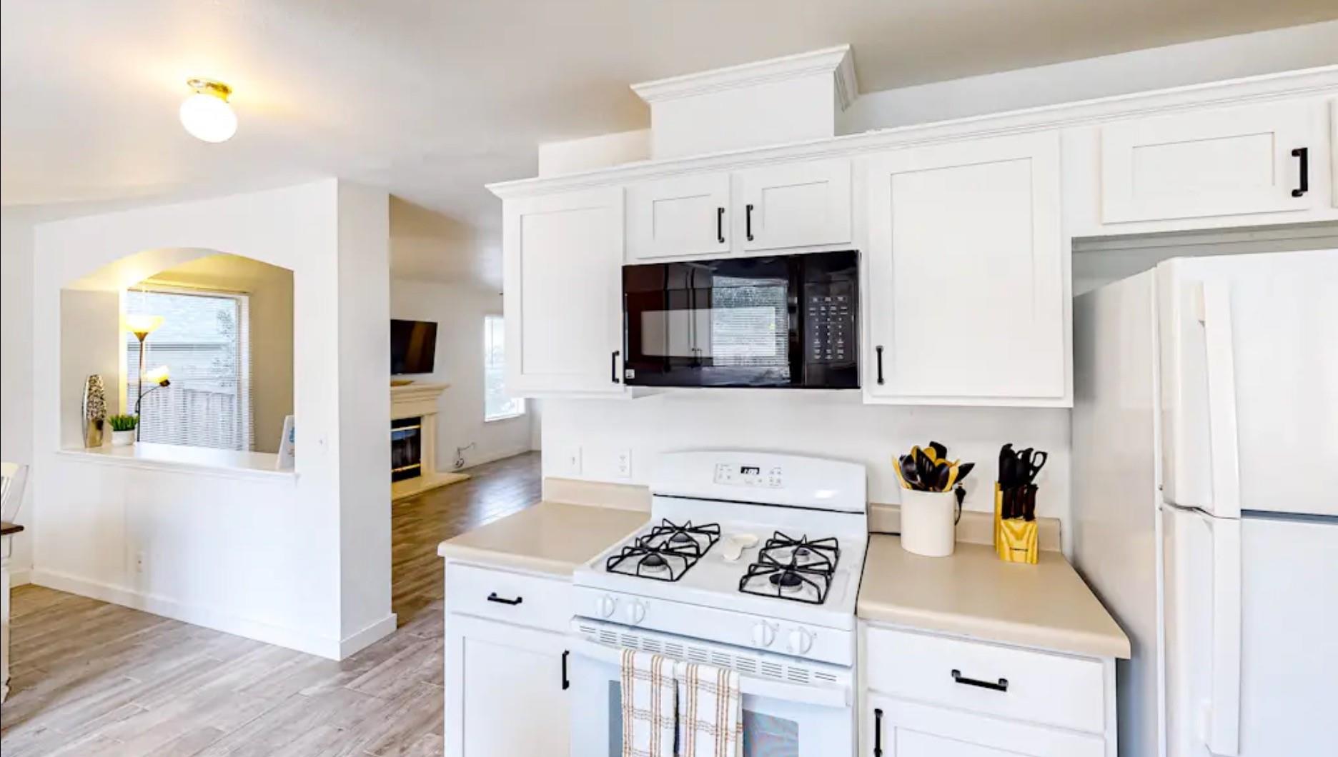 200 Ashford Park Blvd, Buda, TX 78610