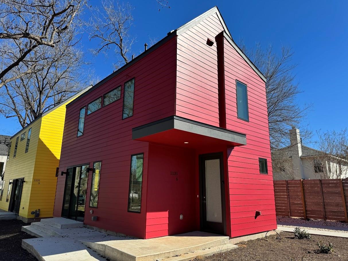 1131 Walton Ln # 6, Austin, TX 78721