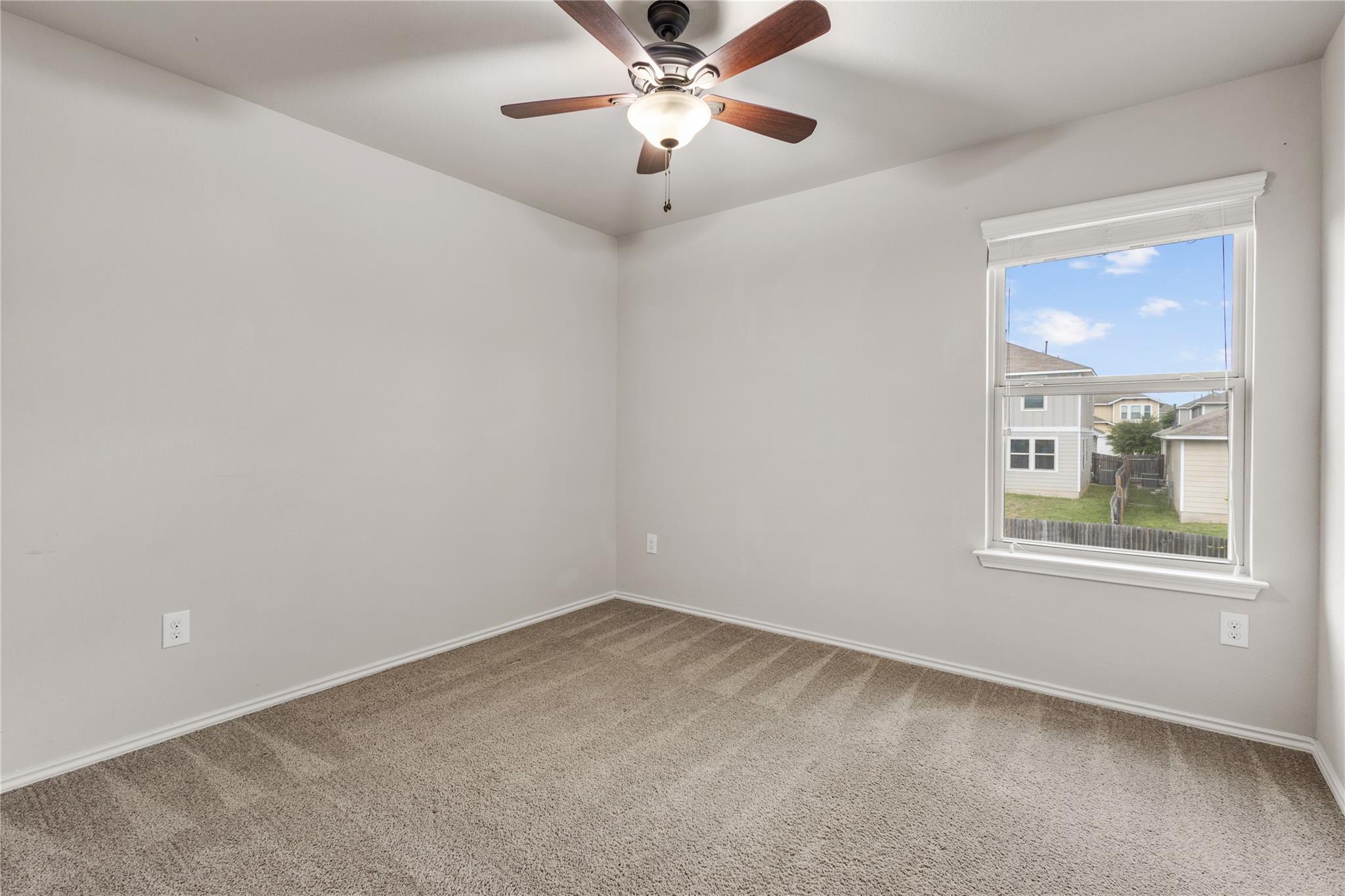 397 Limerick Rd, Buda, TX 78610