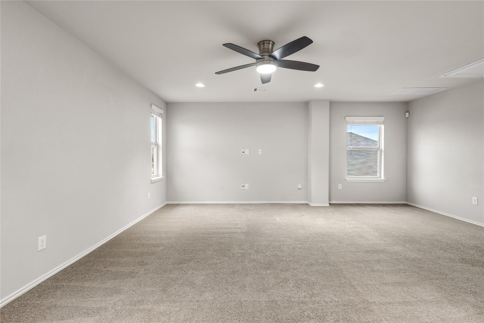 397 Limerick Rd, Buda, TX 78610