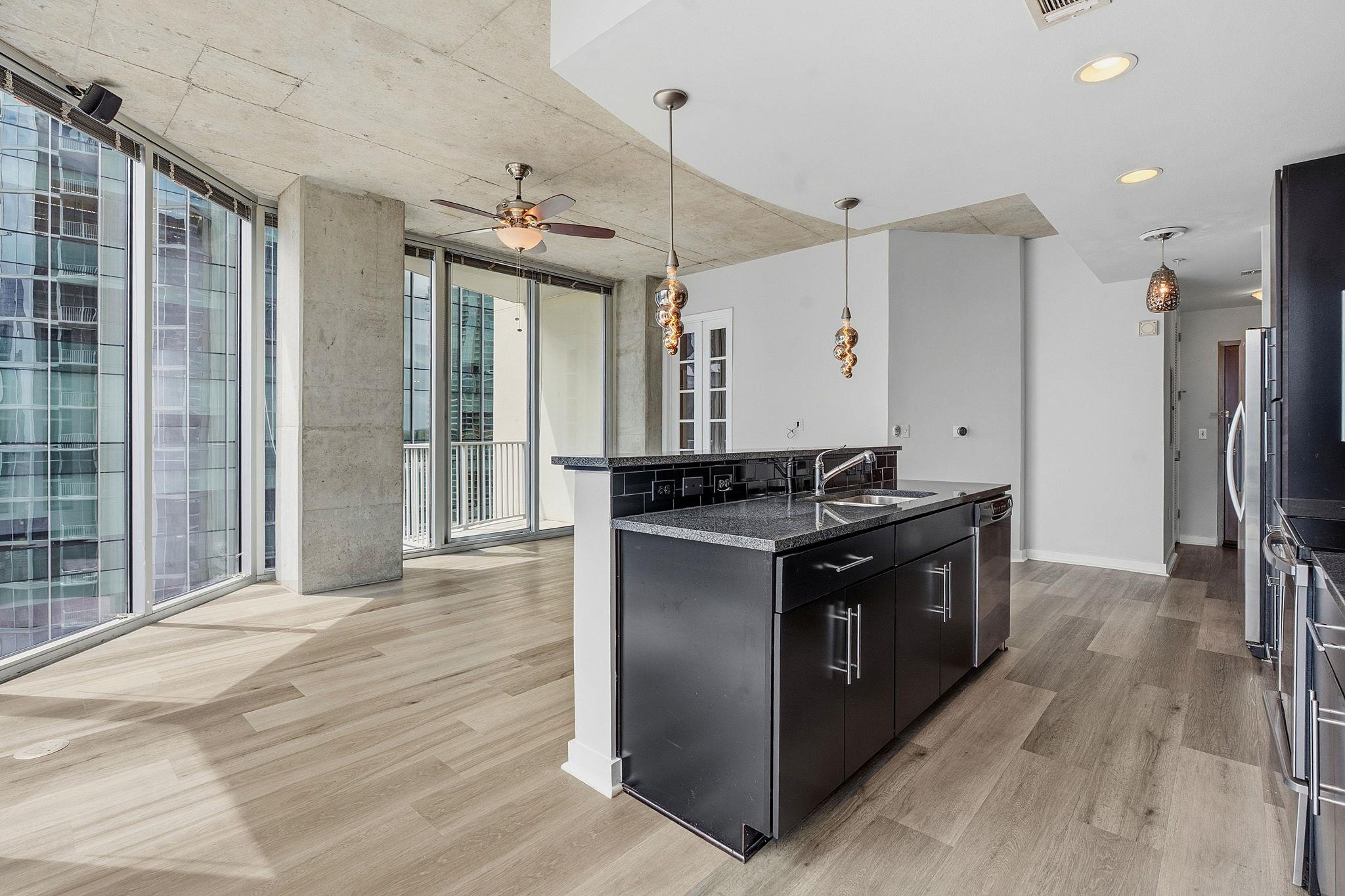 360 Nueces St # 1701, Austin, TX 78701