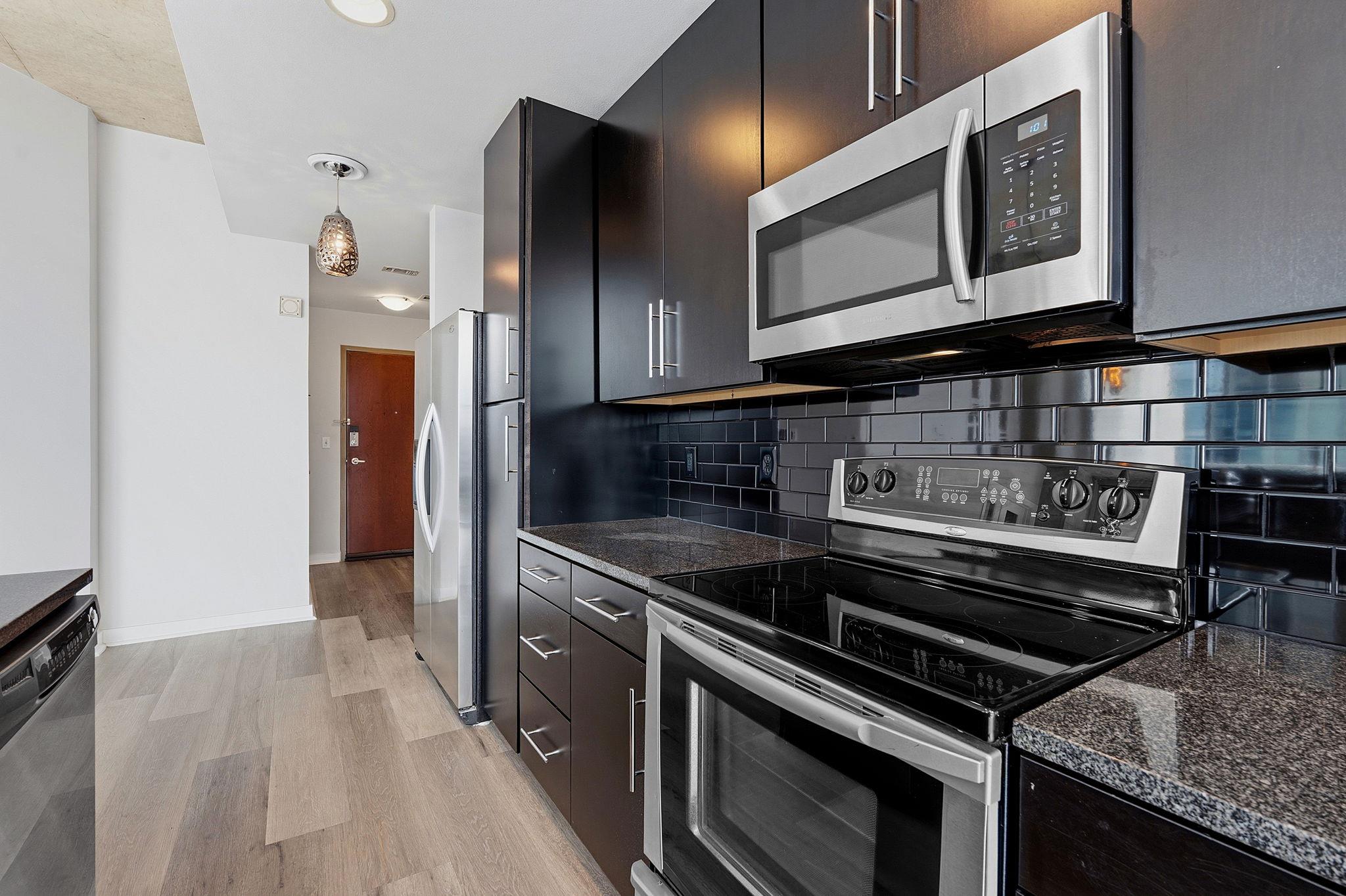 360 Nueces St # 1701, Austin, TX 78701