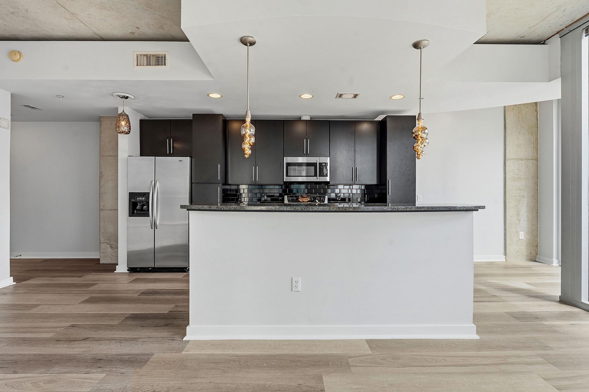 360 Nueces St # 1701, Austin, TX 78701