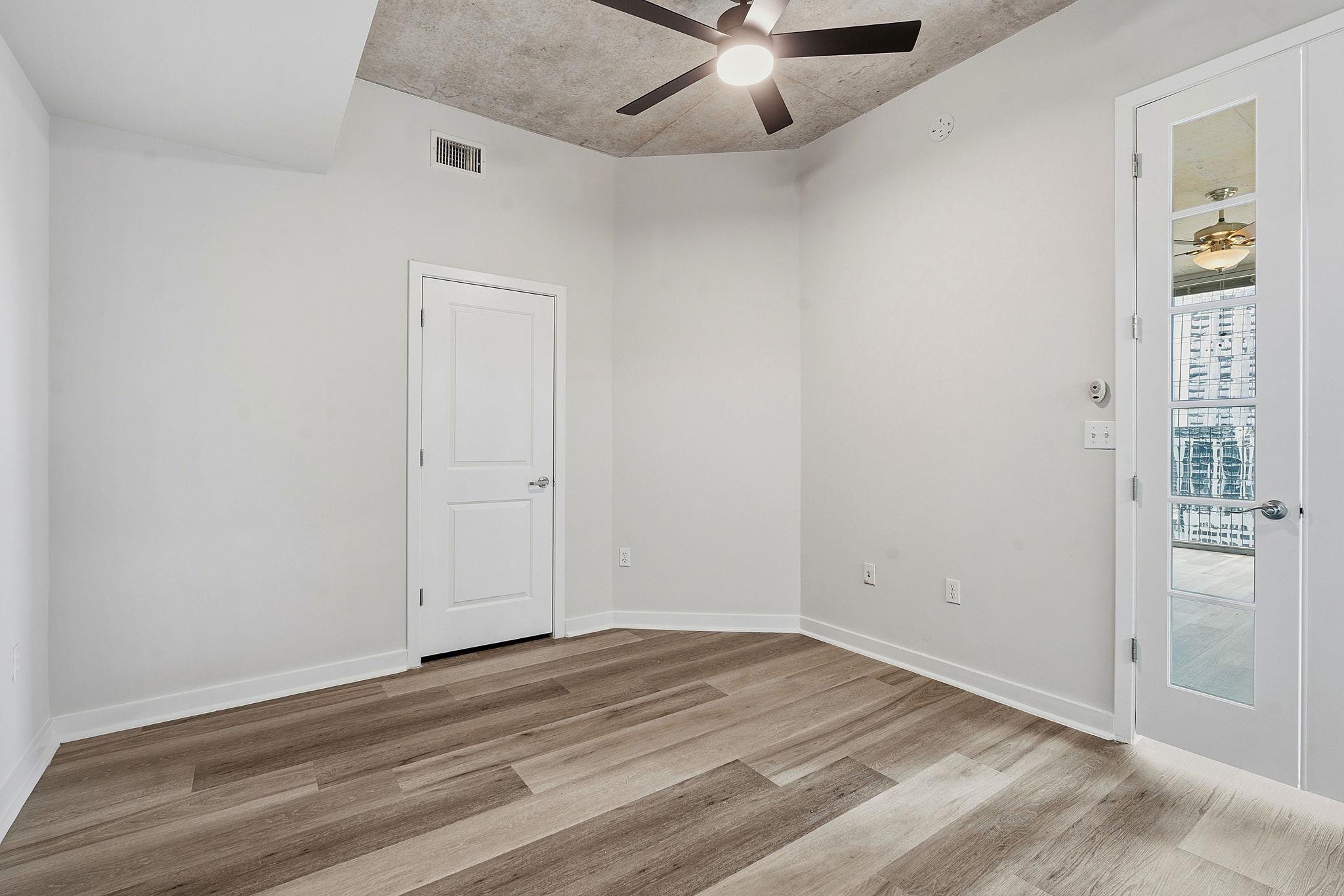 360 Nueces St # 1701, Austin, TX 78701