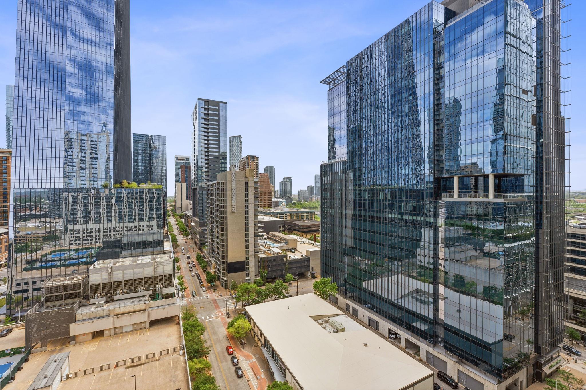 360 Nueces St # 1701, Austin, TX 78701