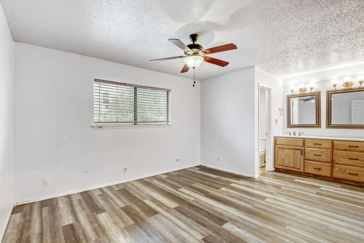 12808 Irongate Ave, Austin, TX 78727