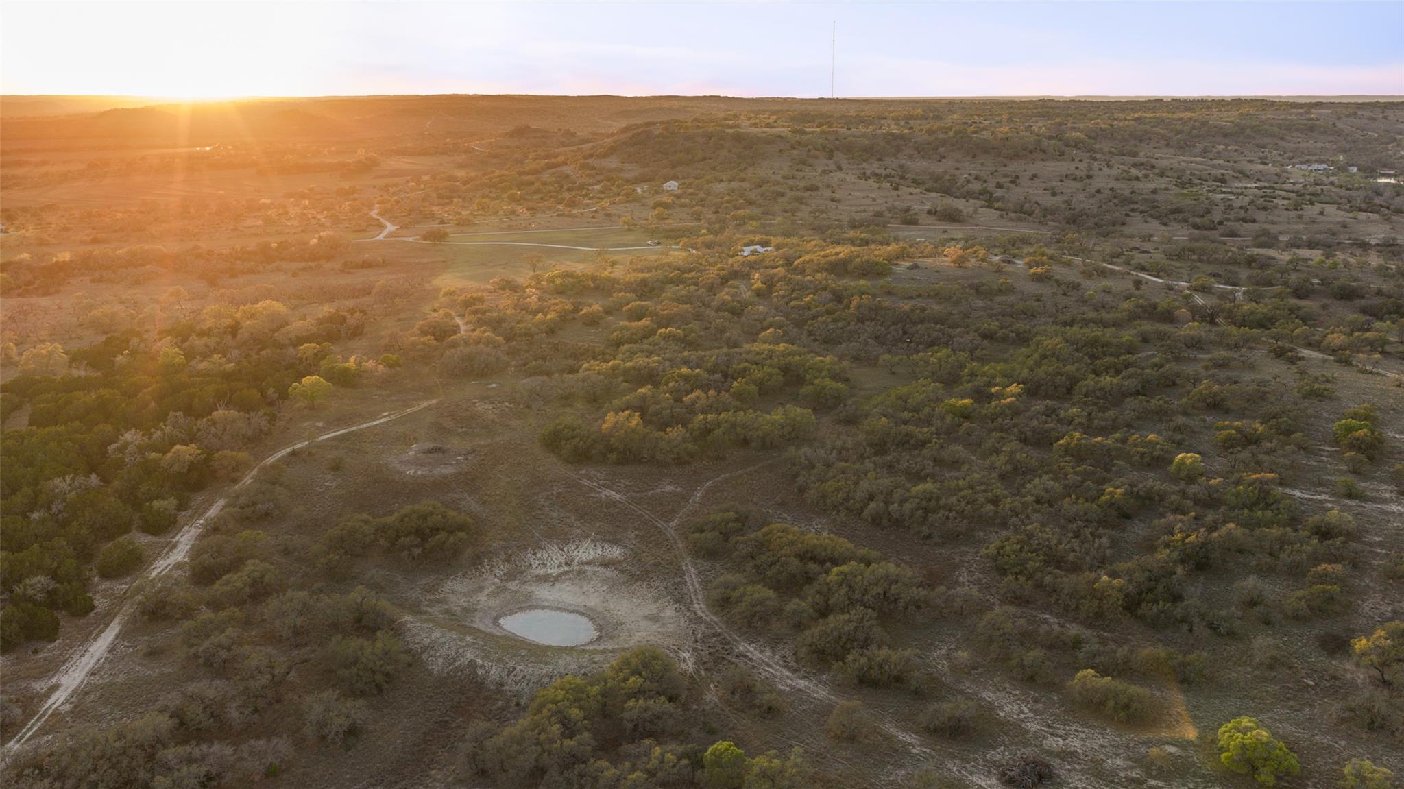 4827 Maenius Rd, Blanco, TX 78606