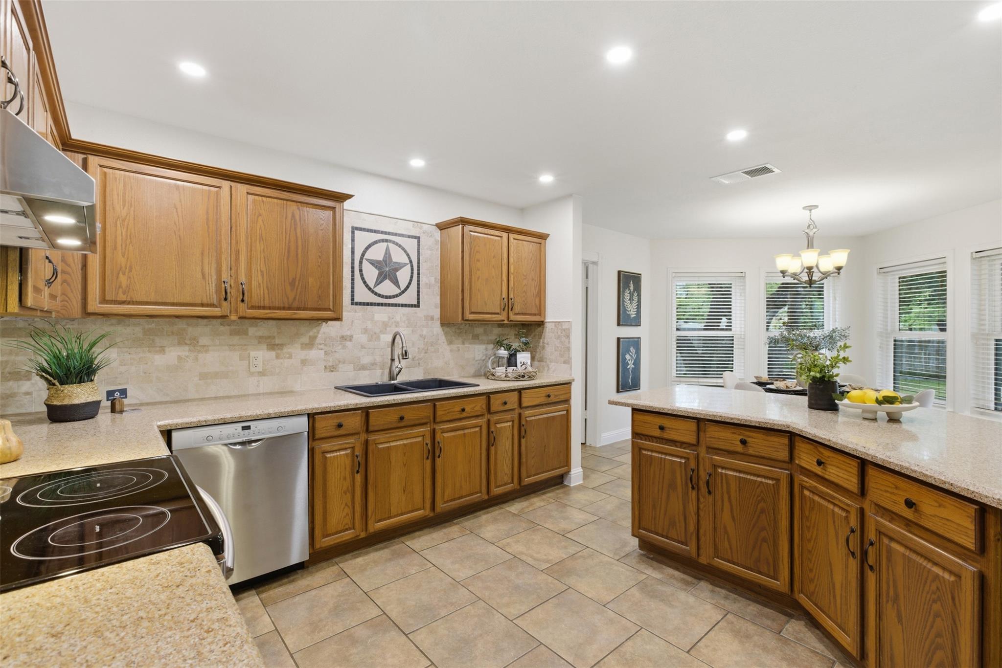 1312 Chalk Ln, Cedar Park, TX 78613