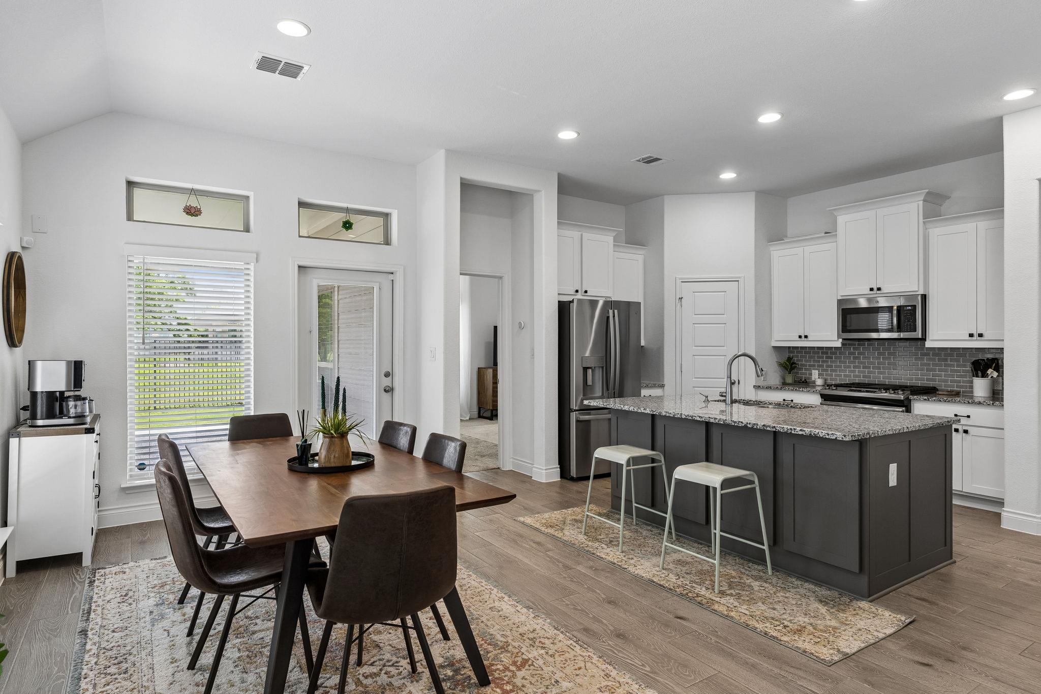 233 Glen Arbor Dr, Liberty Hill, TX 78642