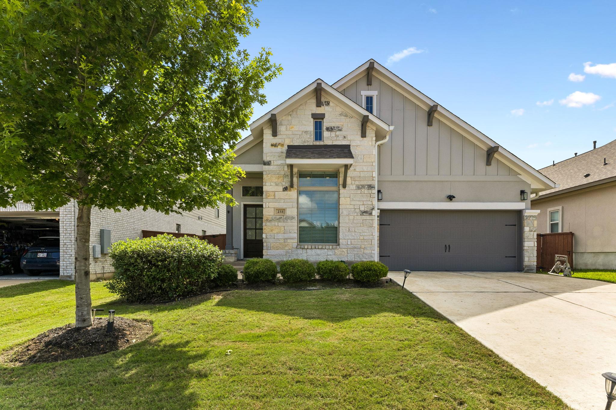 233 Glen Arbor Dr, Liberty Hill, TX 78642