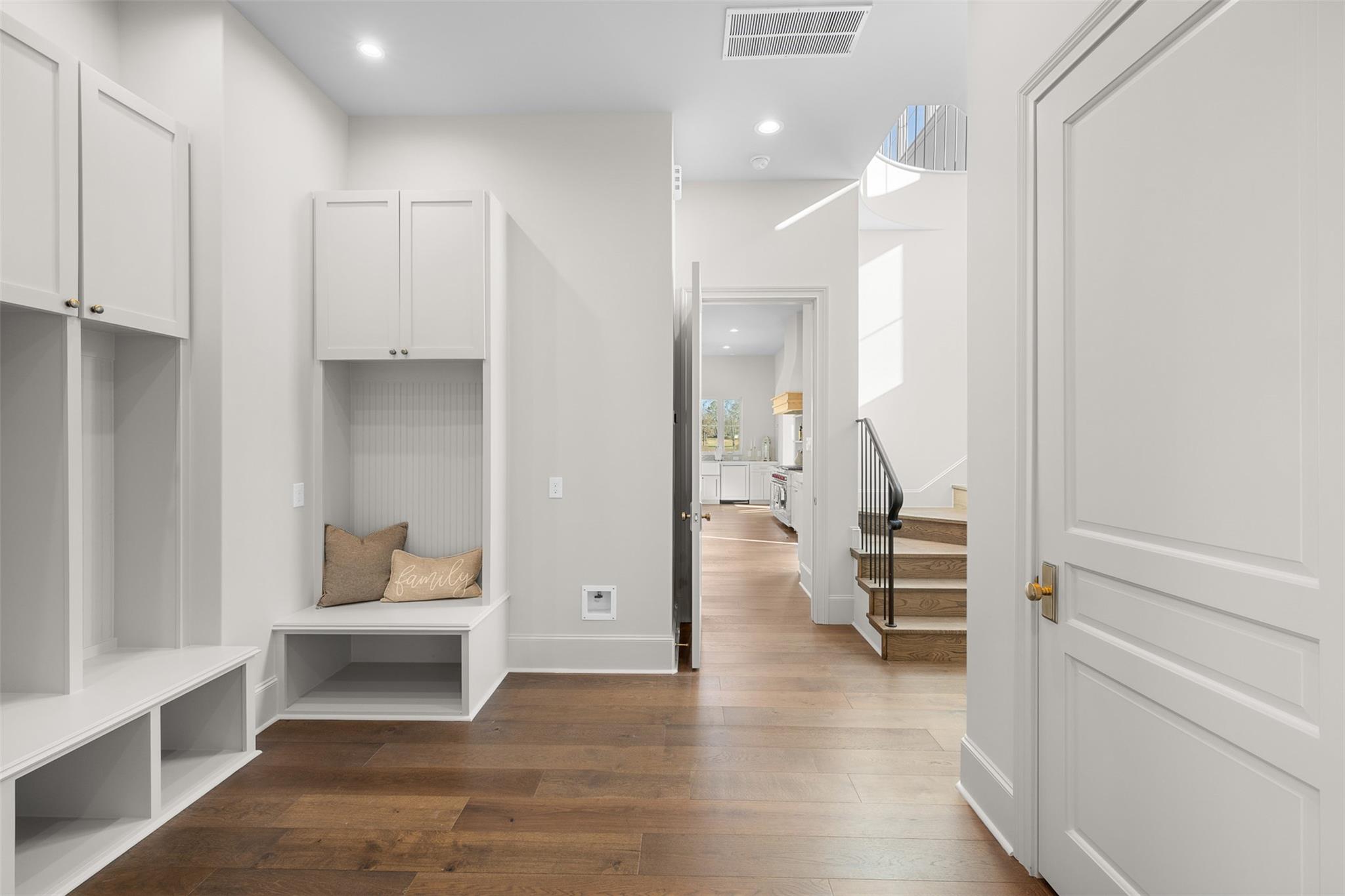 404 Blackberry Ln, Washington, TX 77880